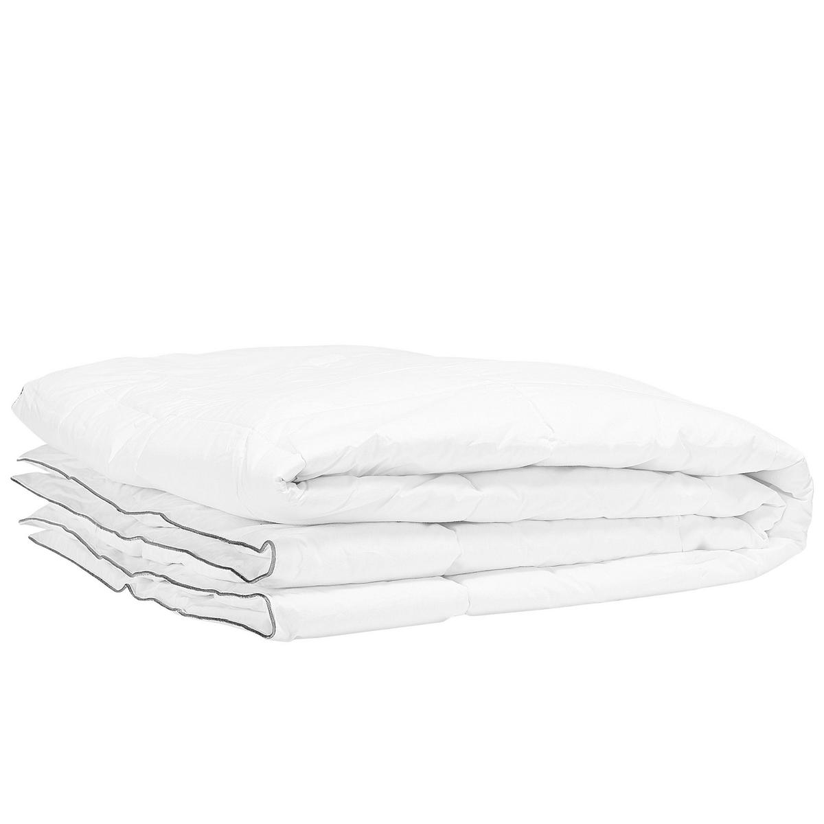 BETTDECKE Mikrofaser Mittelwarm 155/220 cm Howerla - Weiß, Textil (155/220cm) - Beliani