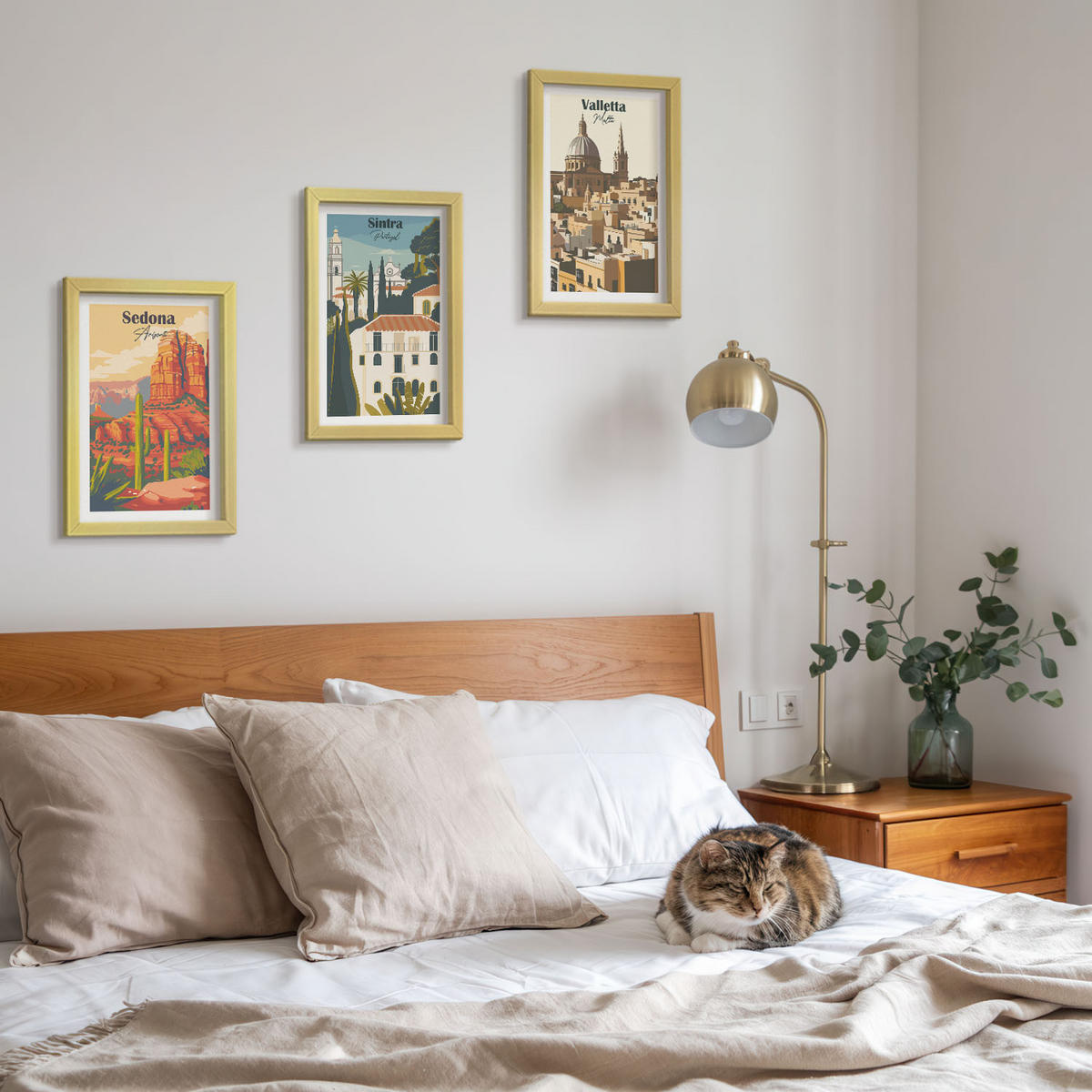 WANDBILDER 3er Set - 20x30 cm Goldrahmen - Ansichten Sedona Sintra Valletta Retro - Goldfarben, Kunststoff (20/30cm) - ArtPrintCave