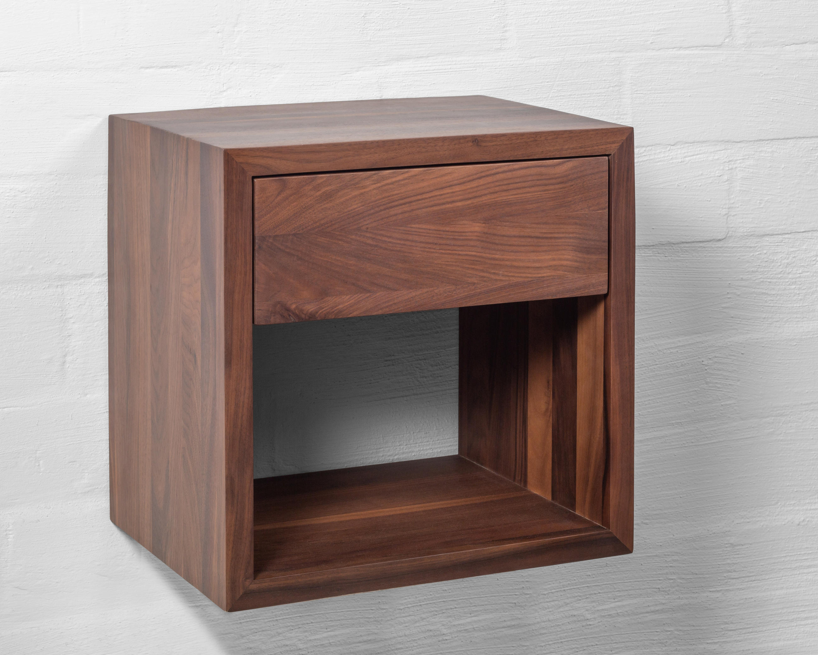 NACHTTISCH Hugo 39 aus Walnussholz - Braun, Holz (39/39/30cm) - WOODEK