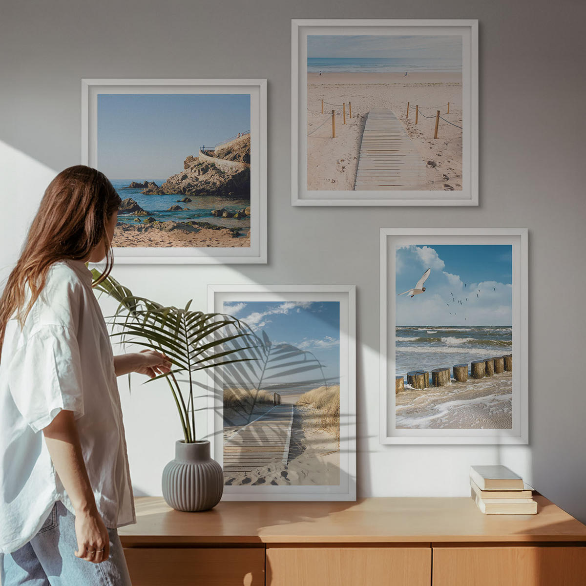 BILDER SET 4er Set - 50x50 cm & 40x60 cm Weißer Rahmen - Strand, Sand, Wellen, Himmel, Vögel - Weiß, Kunststoff (50/50cm) - TULUP