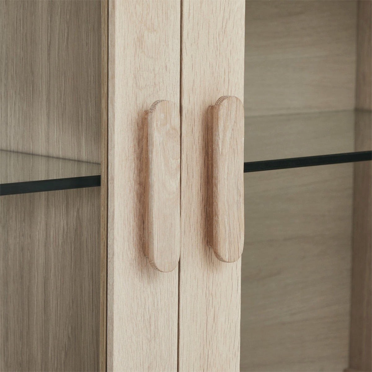 VITRINE Eiche massiv - Eichefarben, Holz/Holzwerkstoff (212/60/34cm) - Furnhouse