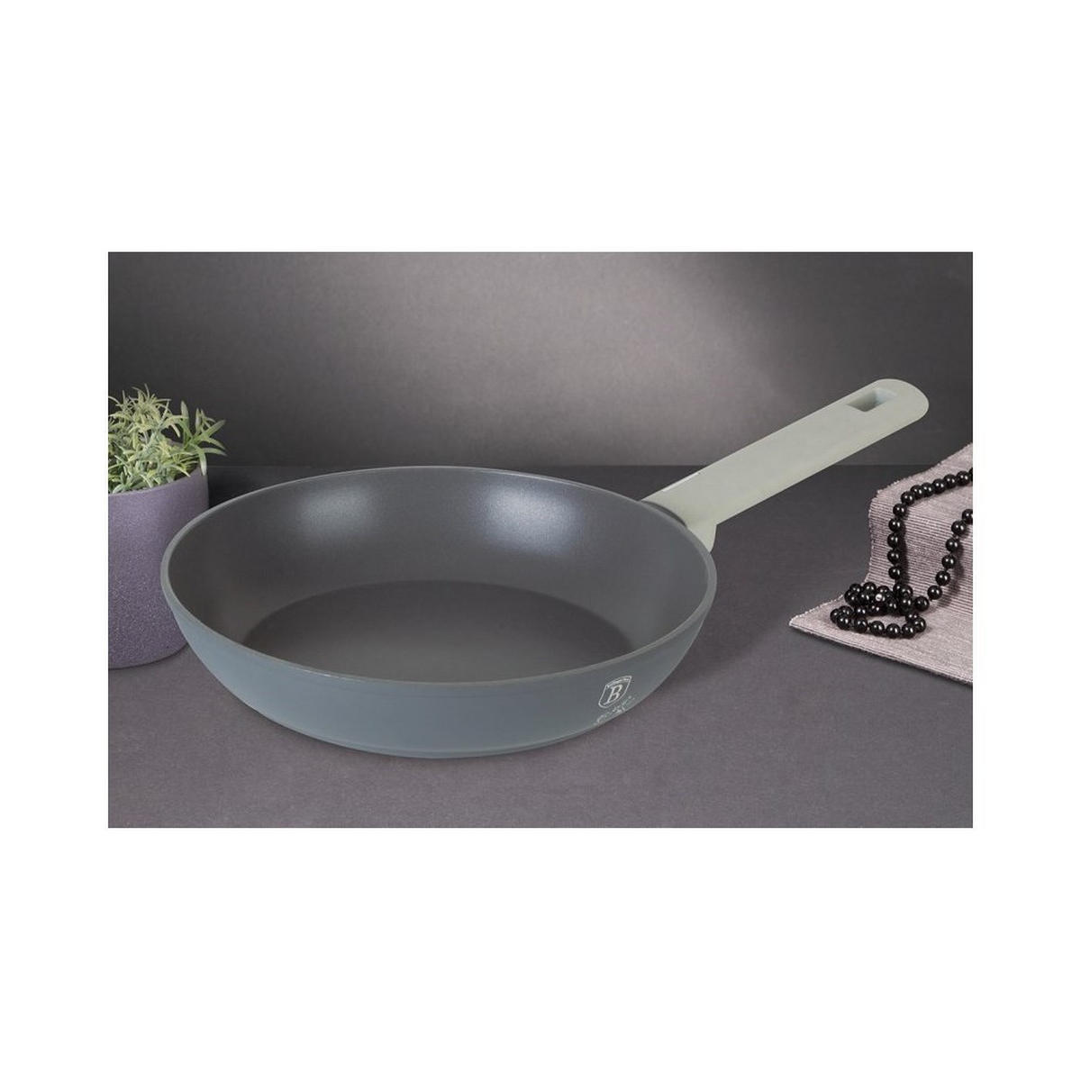 PFANNENSET Grau 28/28/4.8 cm 35570 - Grau, Kunststoff - Berlinger Haus