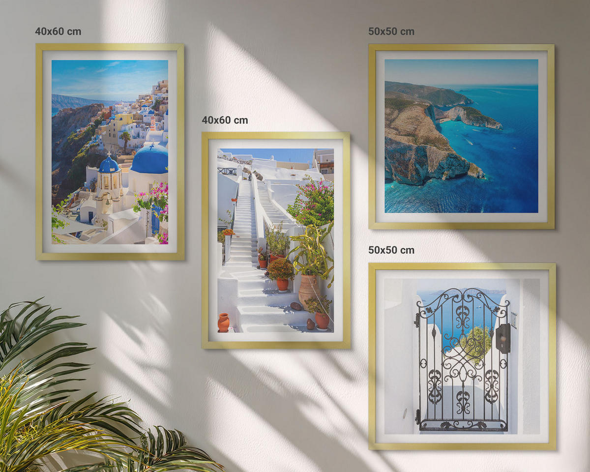 WANDBILDER 4er Set - 50x50 cm & 40x60 cm Goldrahmen - Griechische Architektur auf Santorin, Oia - Goldfarben, Kunststoff (50/50cm) - ArtPrintCave