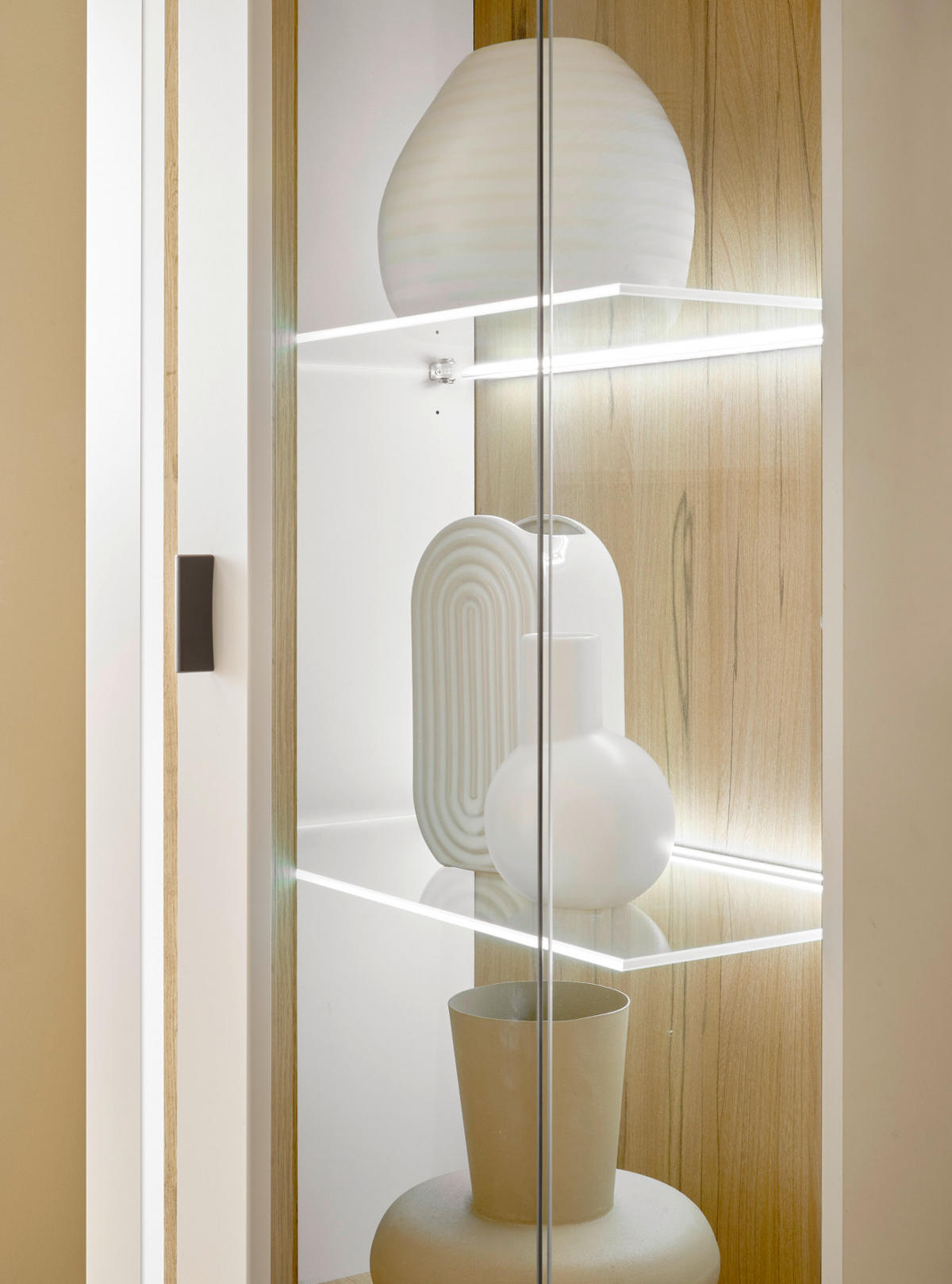 VITRINE weiß matt, Eiche Wotan 55 x 200 cm, Vitrinenschrank inklusive Frontbeleuchtung - Silberfarben/Eiche Wotan, Glas/Holzwerkstoff (55/200/35cm) - Furn.Design