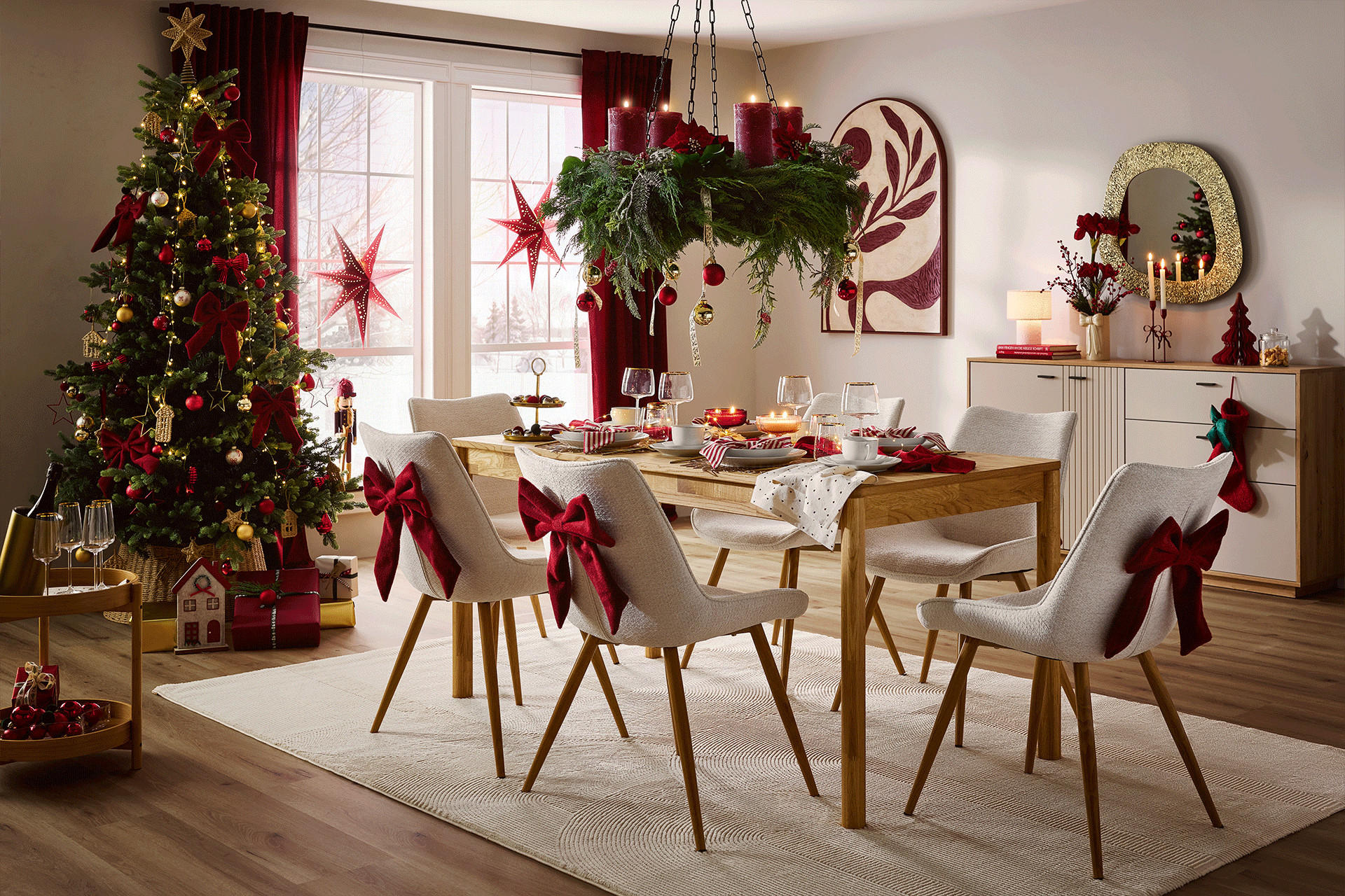 Burgundy Bow Speisezimmer – Festlich & Gemütlich