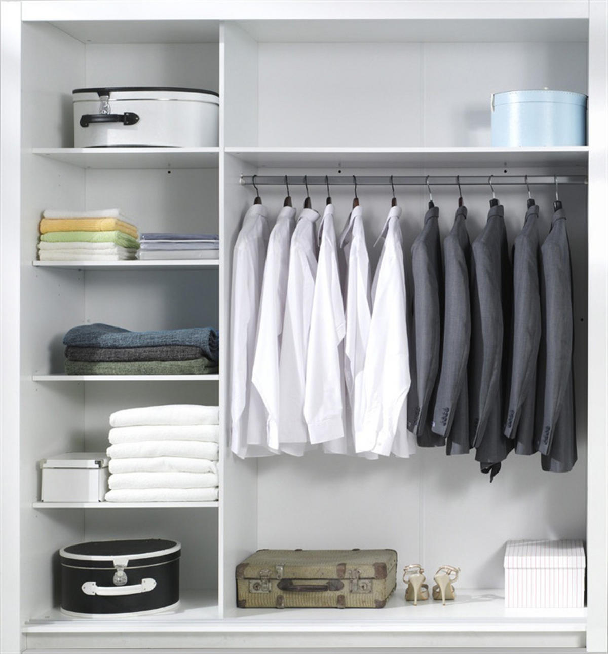 SCHWEBETÜRENSCHRANK ELDRI 208/212,5/67cm 3-türig mit Spiegel Weiß - Weiß, Holzwerkstoff (208/212.5/67cm) - MASSENO