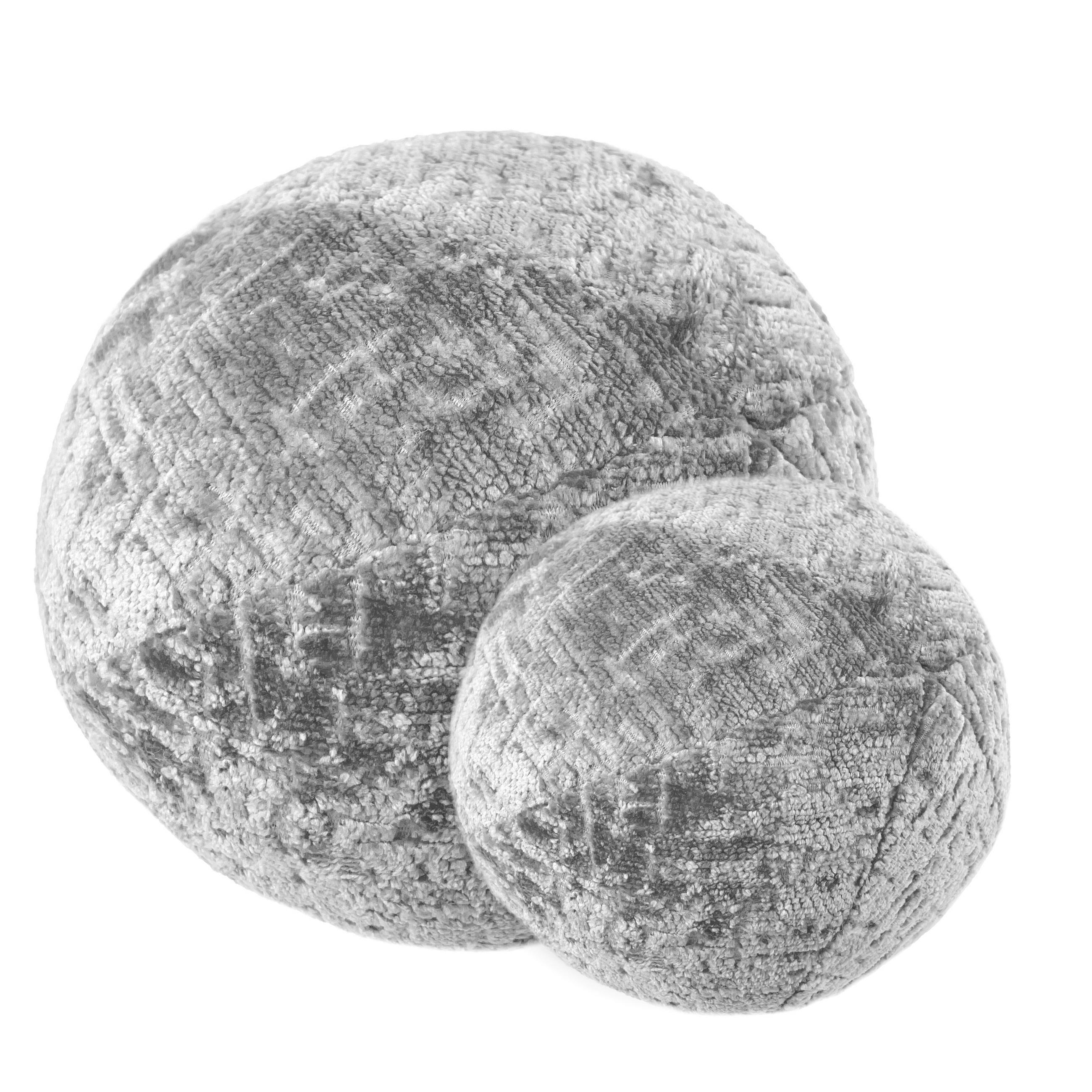 SET AUS ZWEI ZIERKISSEN Happy Pill Grau 13/30 cm - Grau, Textil (30/30cm) - Maison de Reve