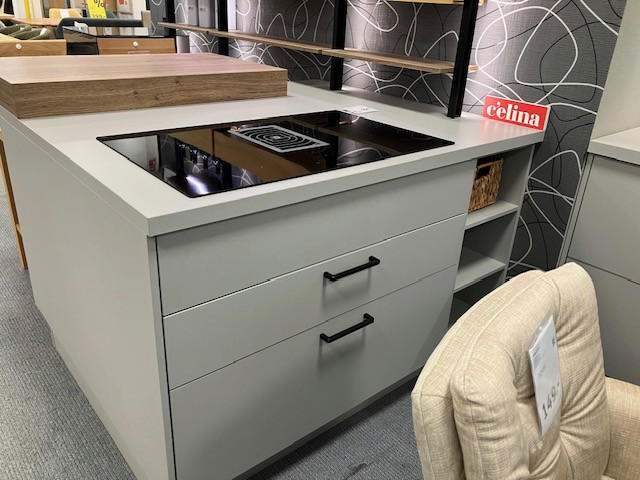 VGRADNA KUHINJA TONJA TONIO - Celina