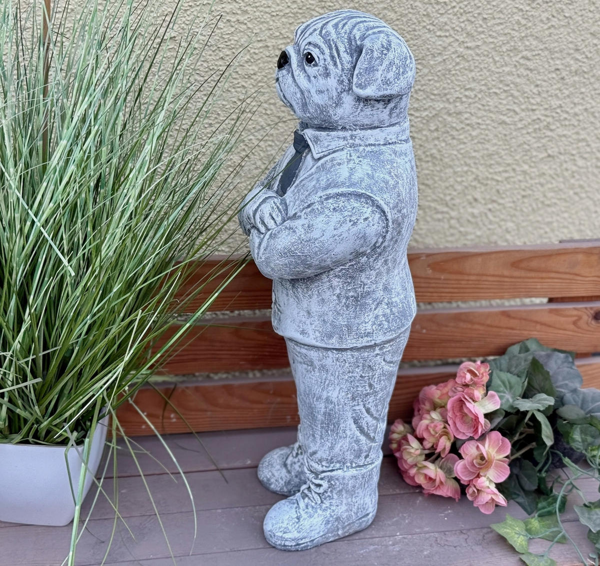 STEINFIGUR Mops Gentleman aus Steinguss frostfest wetterfest - Grau, Stein (20/50/15cm) - stoneandstyle