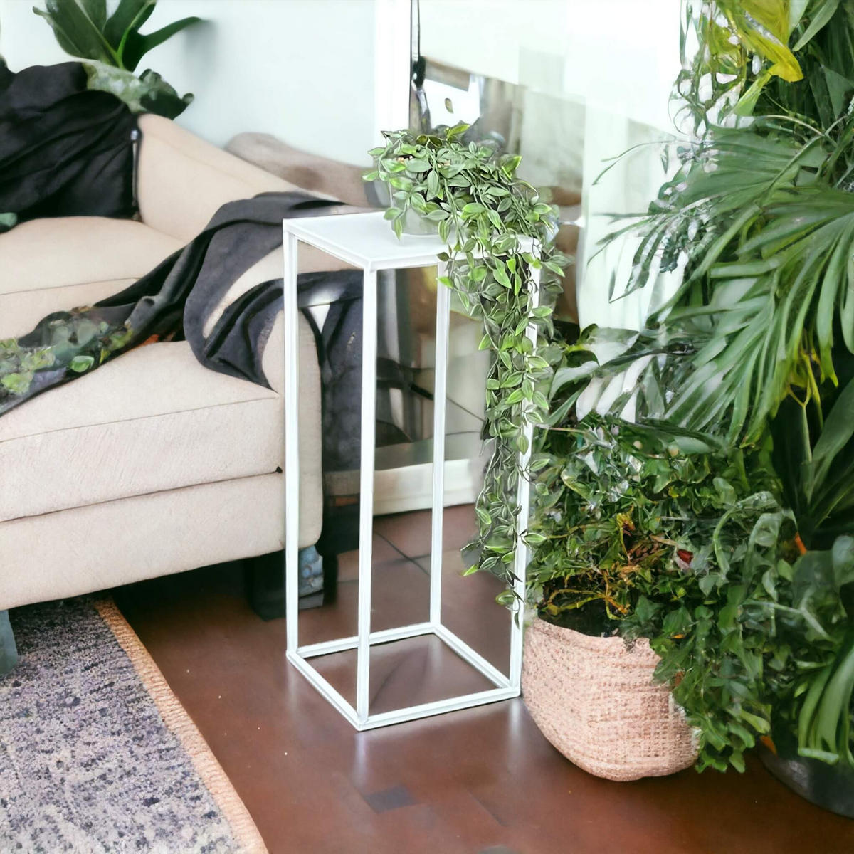 DANDIBO Blumenhocker Metall Weiß Eckig 60 cm Blumenständer Beistelltisch 96482 M Blumensäule Modern Pflanzenständer Pflanzenhocker - Weiß, Metall (23/60/23cm) - DanDiBo