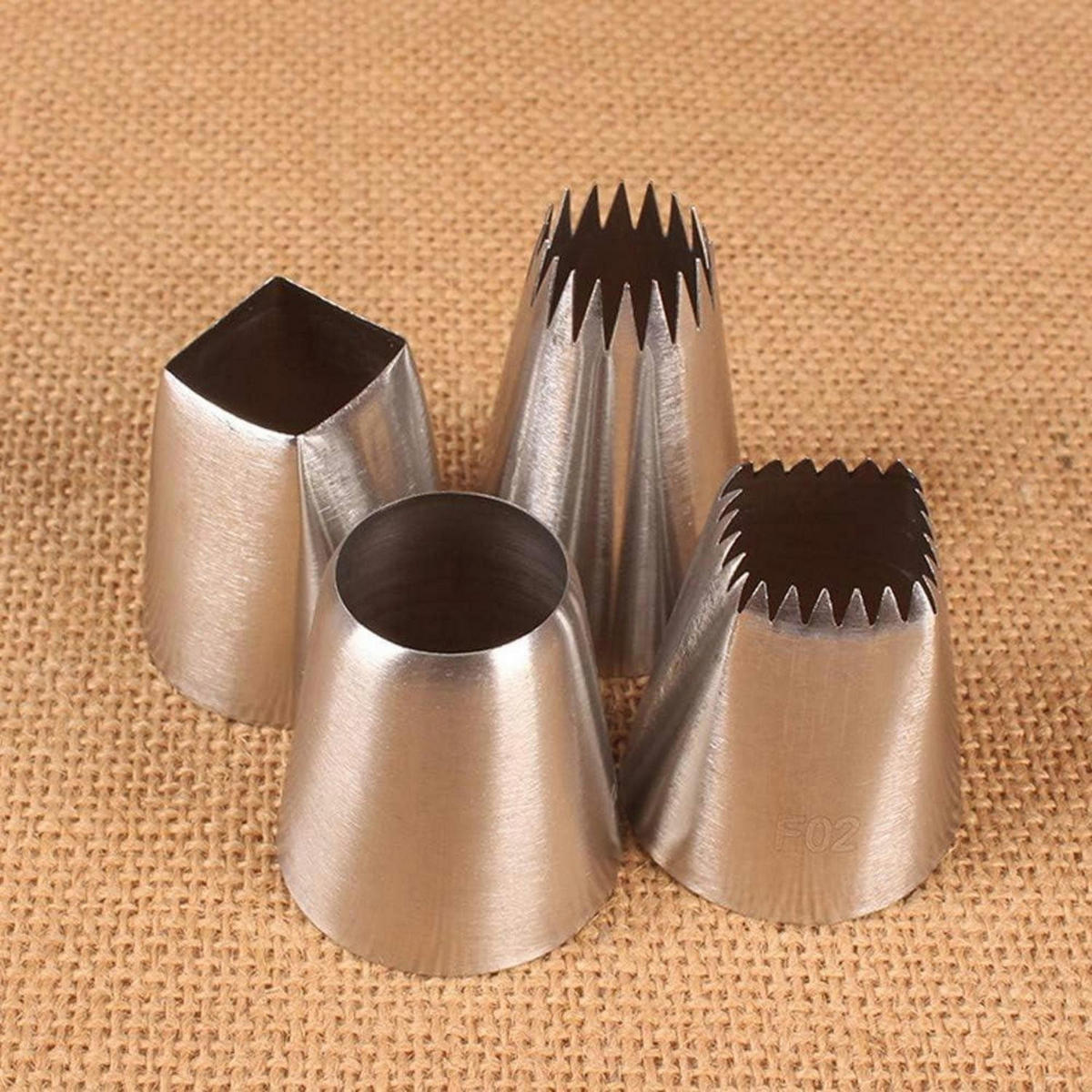 SPRITZTÜLLEN Set 4-teilig Edelstahl - Silberfarben, Metall (3.6/3.6/4.9cm)