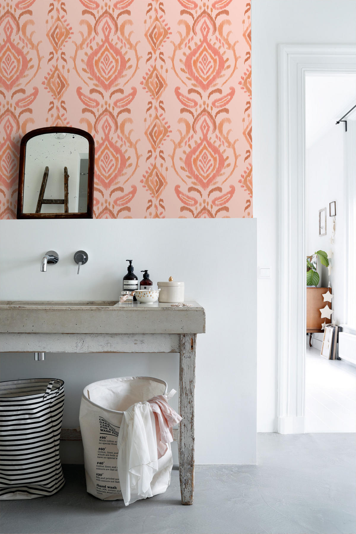 TAPETE Ornamente 50 x 900 cm - Pink, Papier (50/900cm) - ESTAhome