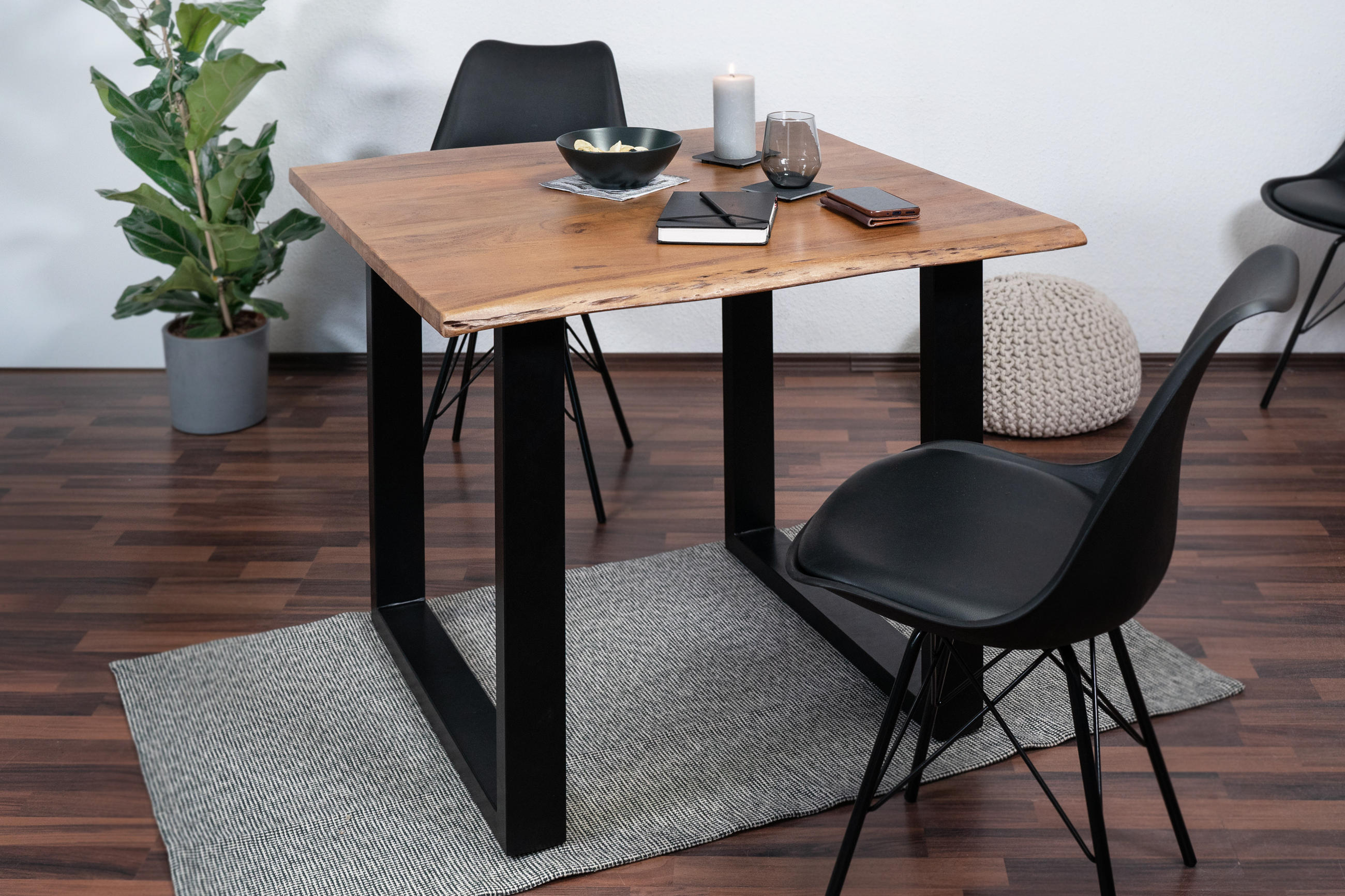 ESSTISCH MAX - Nussbaumfarben/Schwarz, Holz/Metall (90/90/77cm) - SAM