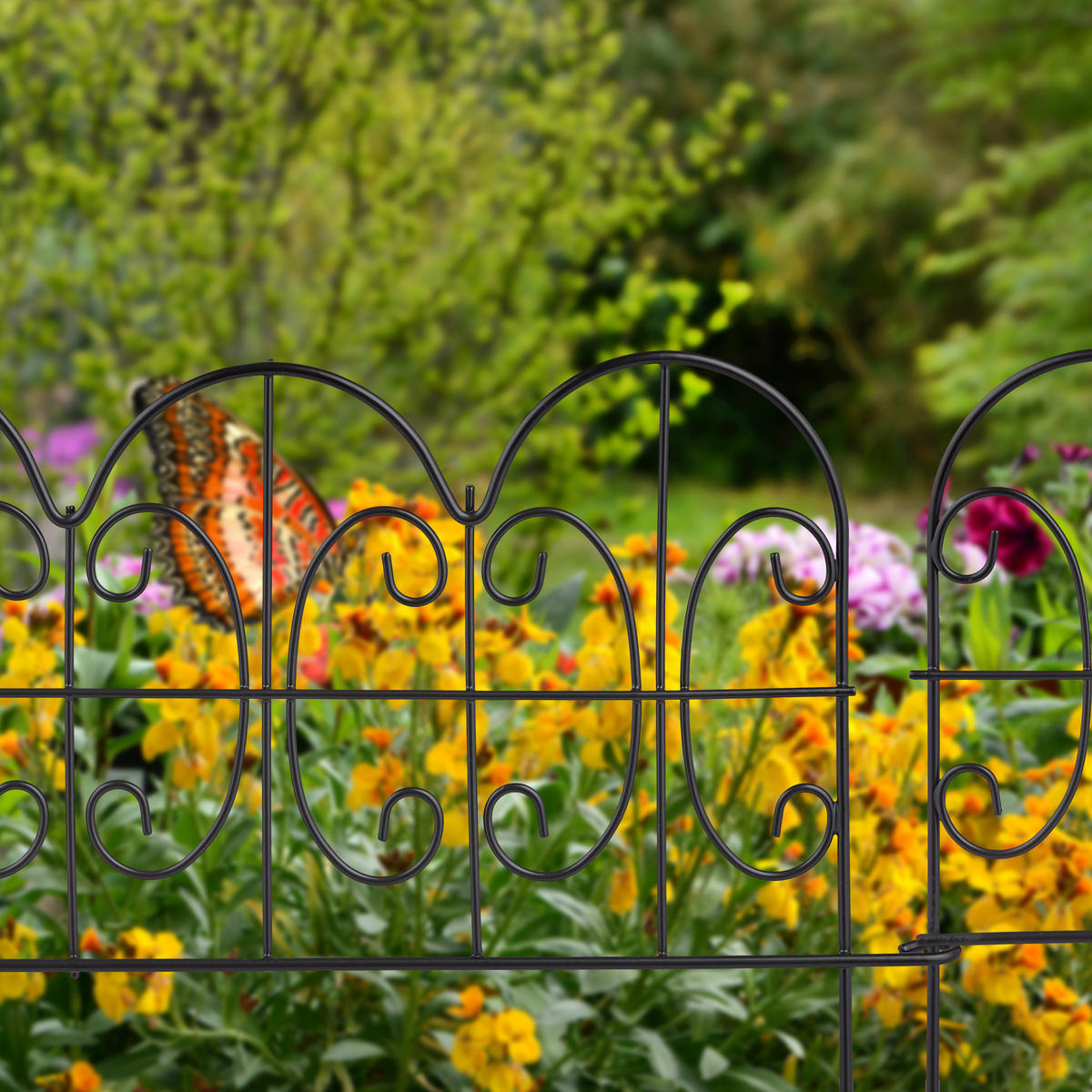 4XBEETEINFASSUNG - Schwarz, Metall (39/28.5/1cm) - Relaxdays