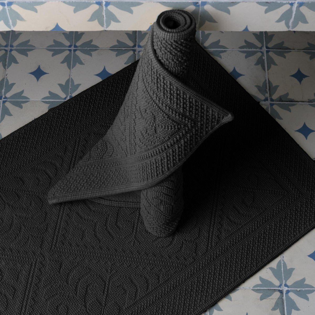 BADEMATTE Enzo carbonfarben 54 x 110 cm - Schwarz, Textil (54/110cm) - Vivaraise