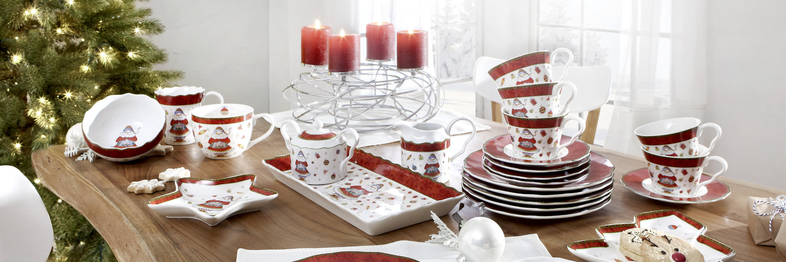 gedeckter weihnachtstisch klassisch