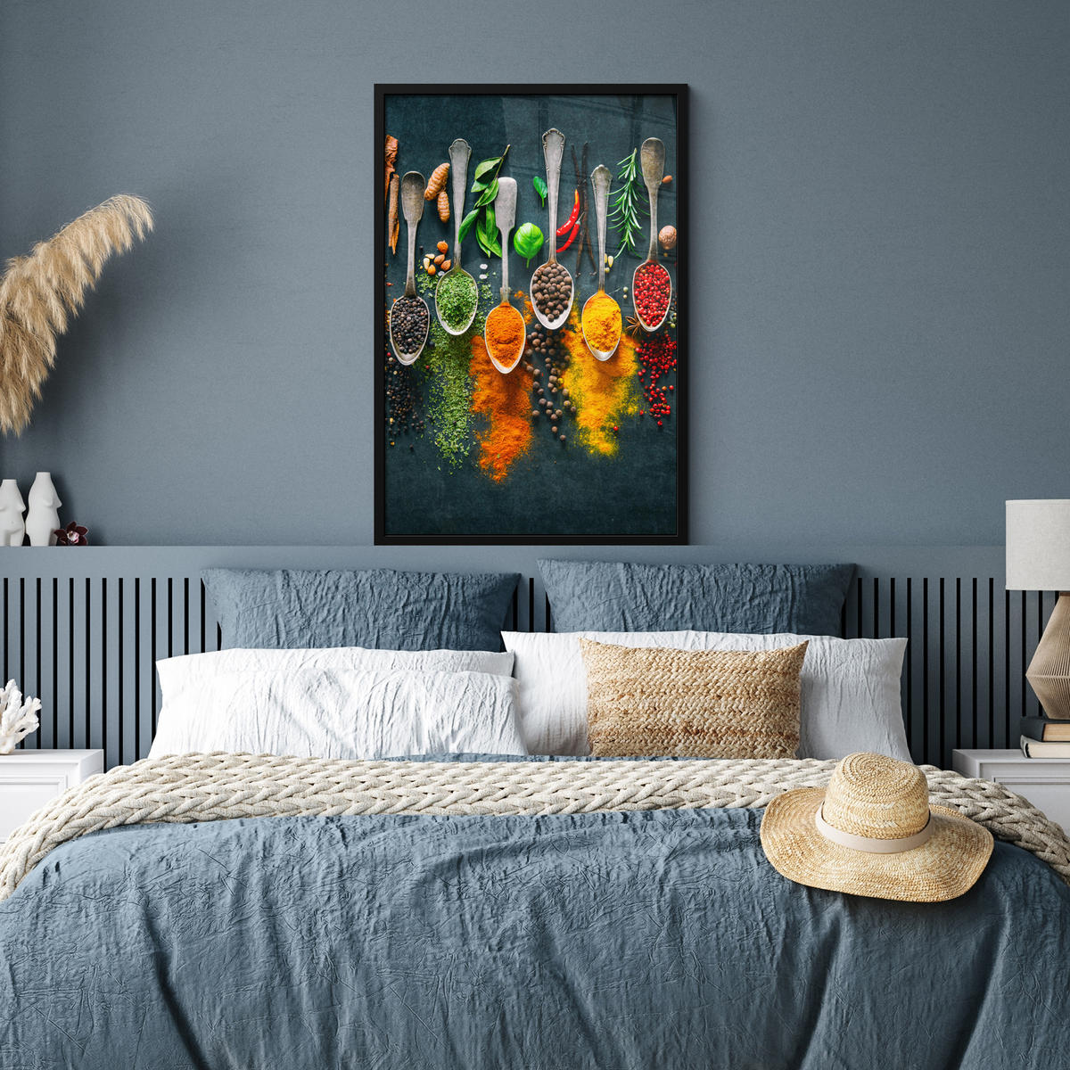 ZARÁMOVANÝ PLAGÁT Bylinky - korenie - lyžičky 60x90 cm - kari žltá, papier (60/90cm) - MuchoWow