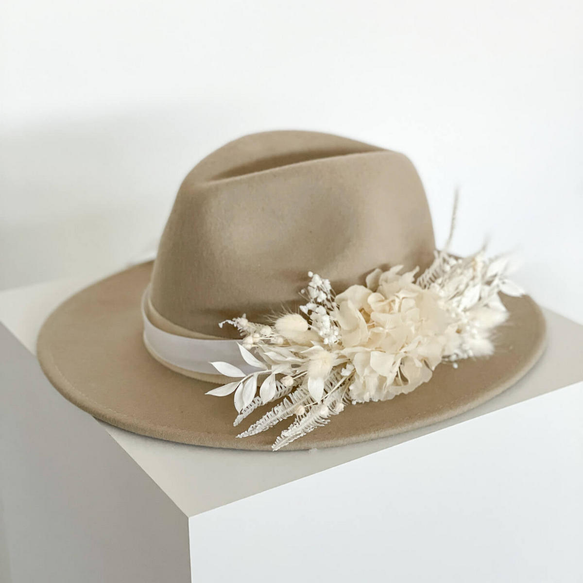 HUTBAND Trockenblumen weiß Hortensie - weiß - Weiß, Naturmaterialien (15cm) - Lykke & You