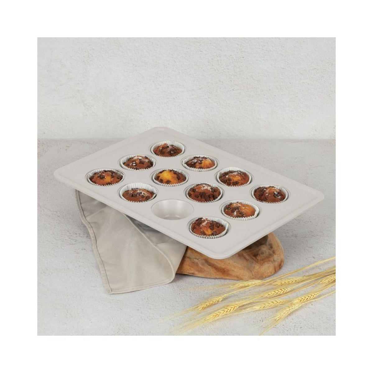 MUFFINFORM Creme 42.3/28/3.5 cm BH7877 - Creme, Metall (28/3.5/42.3cm) - Berlinger Haus