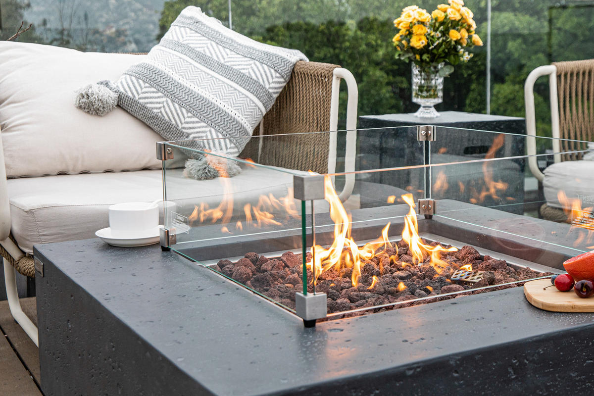 FEUERTISCH Manhattan Gasfeuerstelle aus GFRC-Beton 91/91/40 cm - Dunkelgrau, Naturmaterialien (91/40/91cm) - Elementi