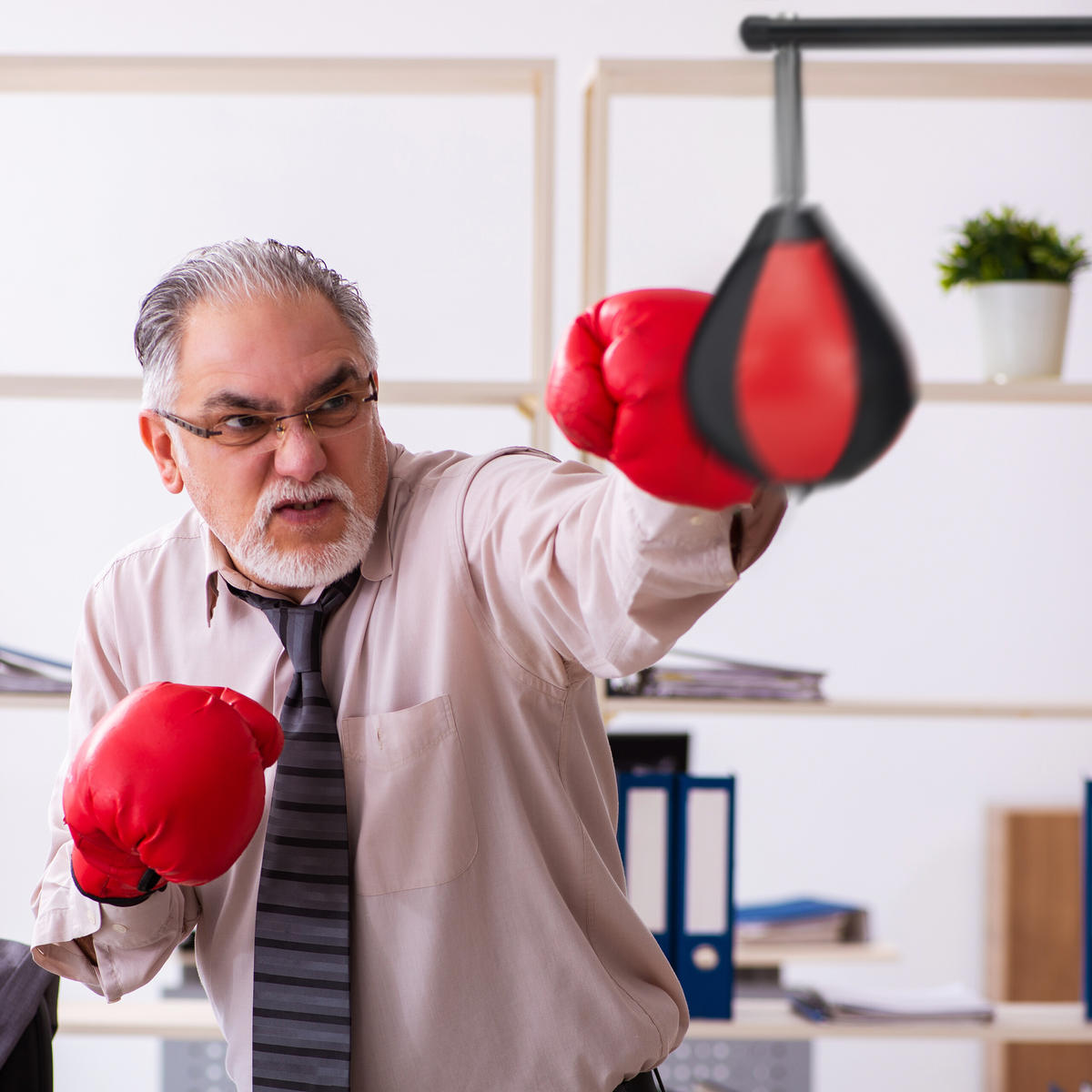 PUNCHINGBALL - Multicolor, Kunststoff/Metall (17/45cm) - Relaxdays