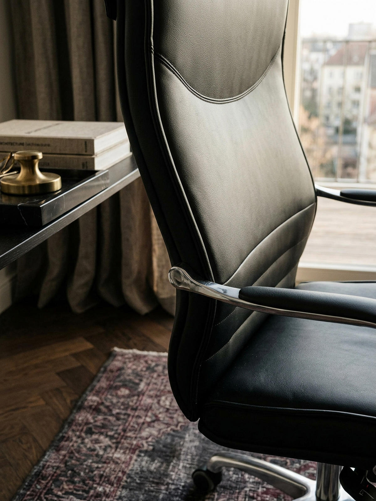 CHEFSESSEL XXL Kunstleder ergonomisch höhenverstellbar bis 150 kg VENGA, Schwarz 61x60x126 cm - Silberfarben/Schwarz, Kunststoff/Textil (61/126/60cm) - KADIMA DESIGN