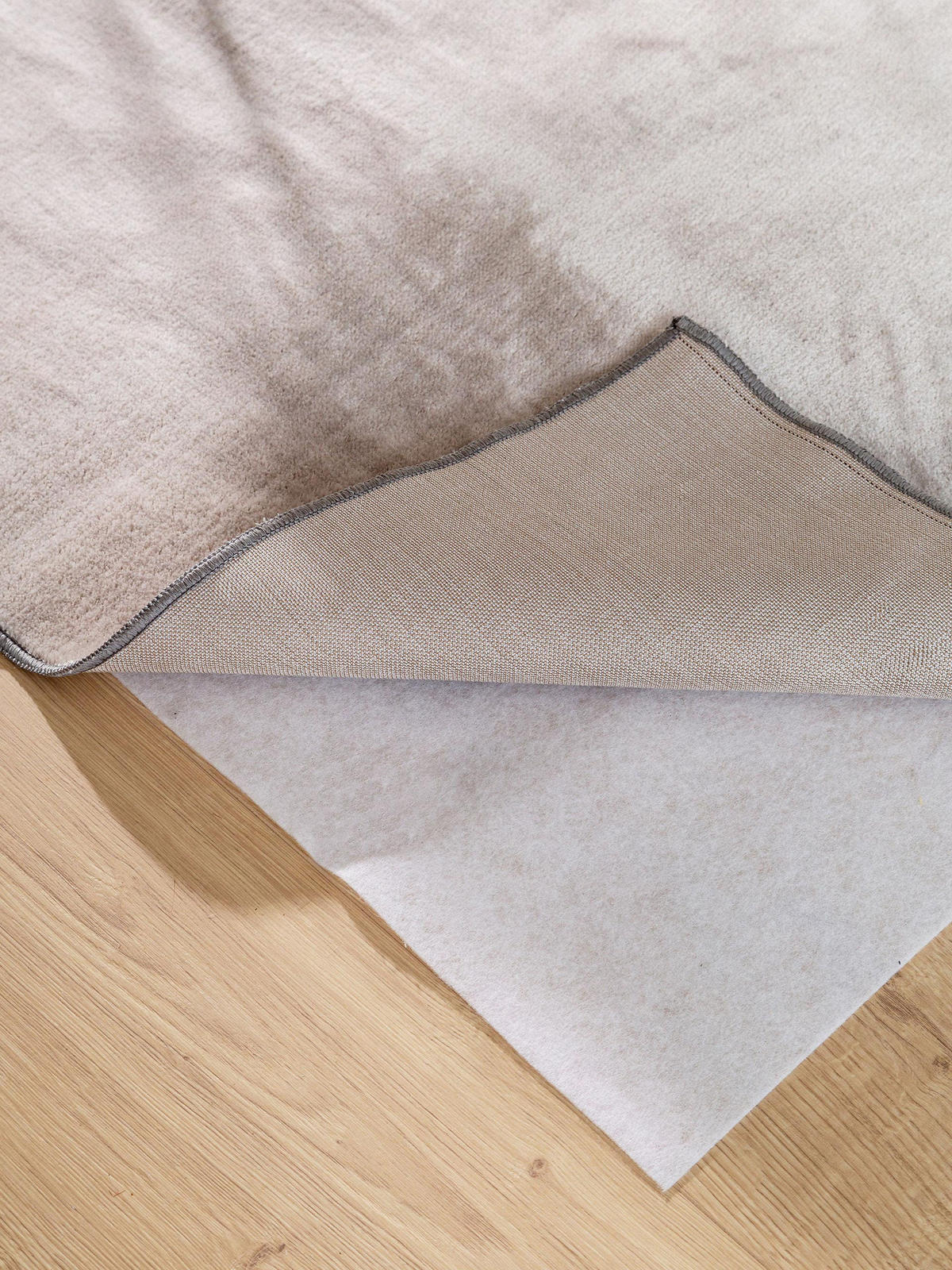 TEPPICH Daisy Grau 66x110 cm - Grau, Textil (66/110cm) - benuta