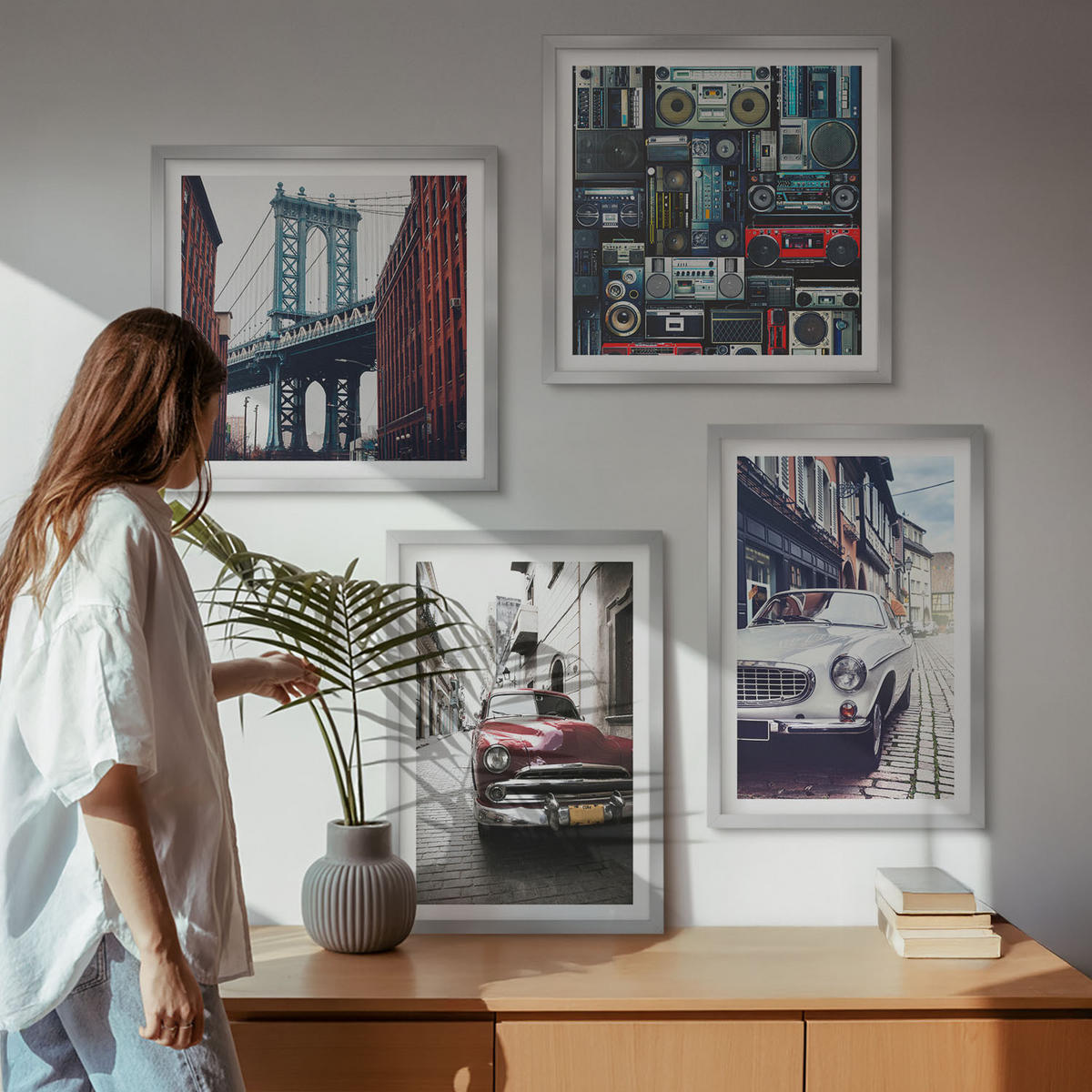 BILDER SET 4er Set - 50x50 cm & 40x60 cm Silberner Rahmen - Old Cars Brooklyn Retro-Audio - Silberfarben, Kunststoff (50/50cm) - TULUP