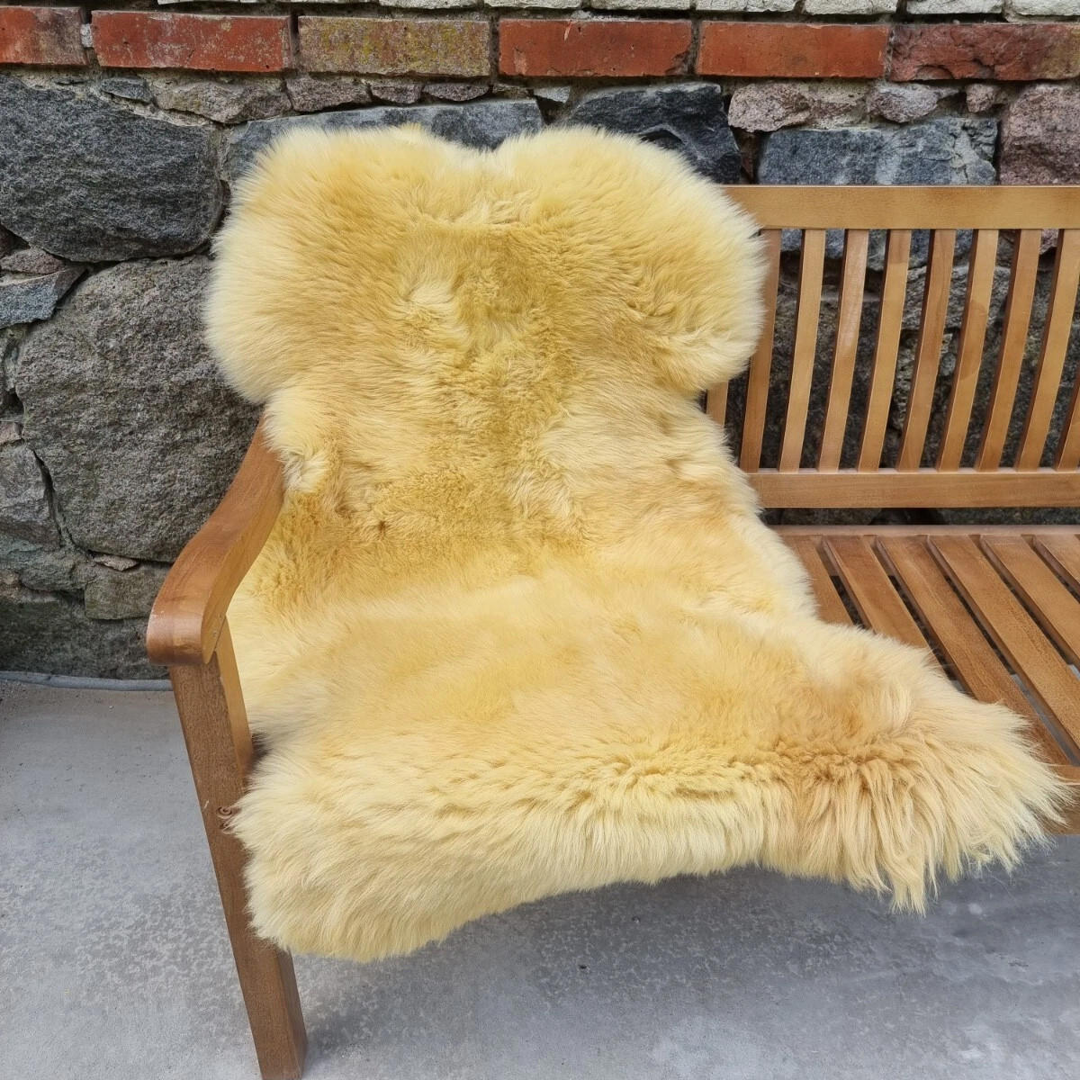 SCHAFFELL Premium Lammfell Natur ungeschoren weiche Wolle Medizinisch gegerbt ca. 135 cm - Gelb, Fell (75/135cm) - Provellus