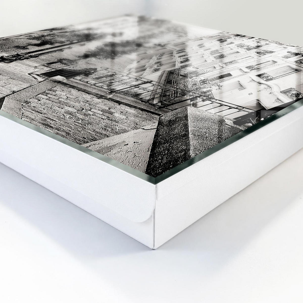 SCHLÜSSELBOX Weiß 30x30 cm – Türöffnung nach rechts - Urbaner Charme - Grau, Metall (30/30/5cm) - TULUP