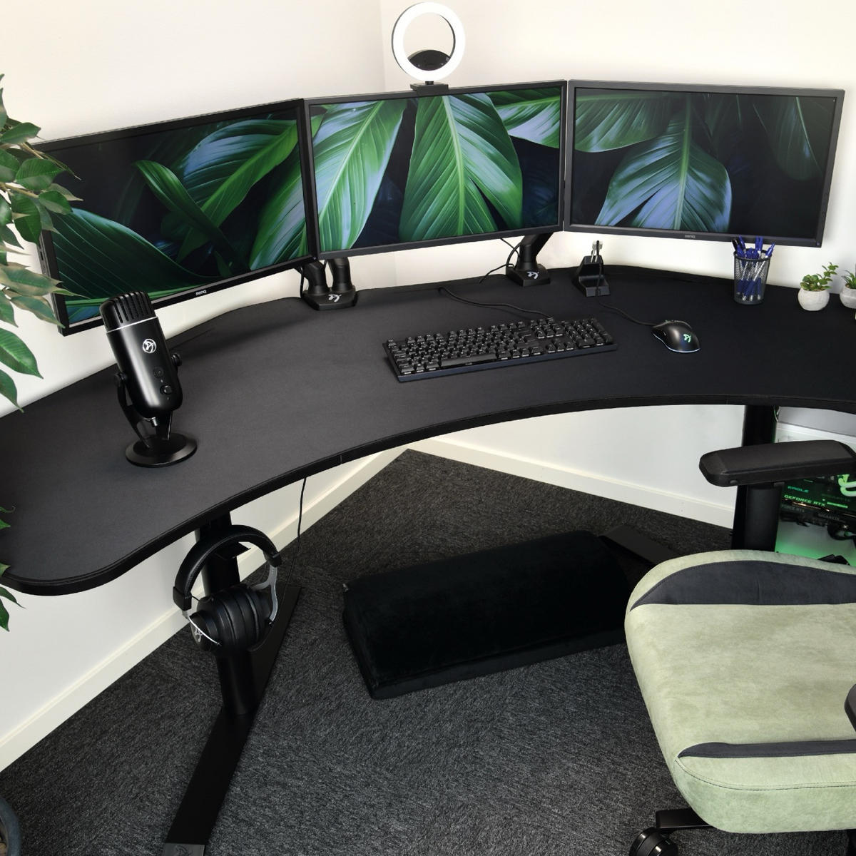 GAMINGTISCH Arena Angelo 225/71/71-81 cm Reines Schwarz - Schwarz, Metall (71/225/71cm) - Arozzi