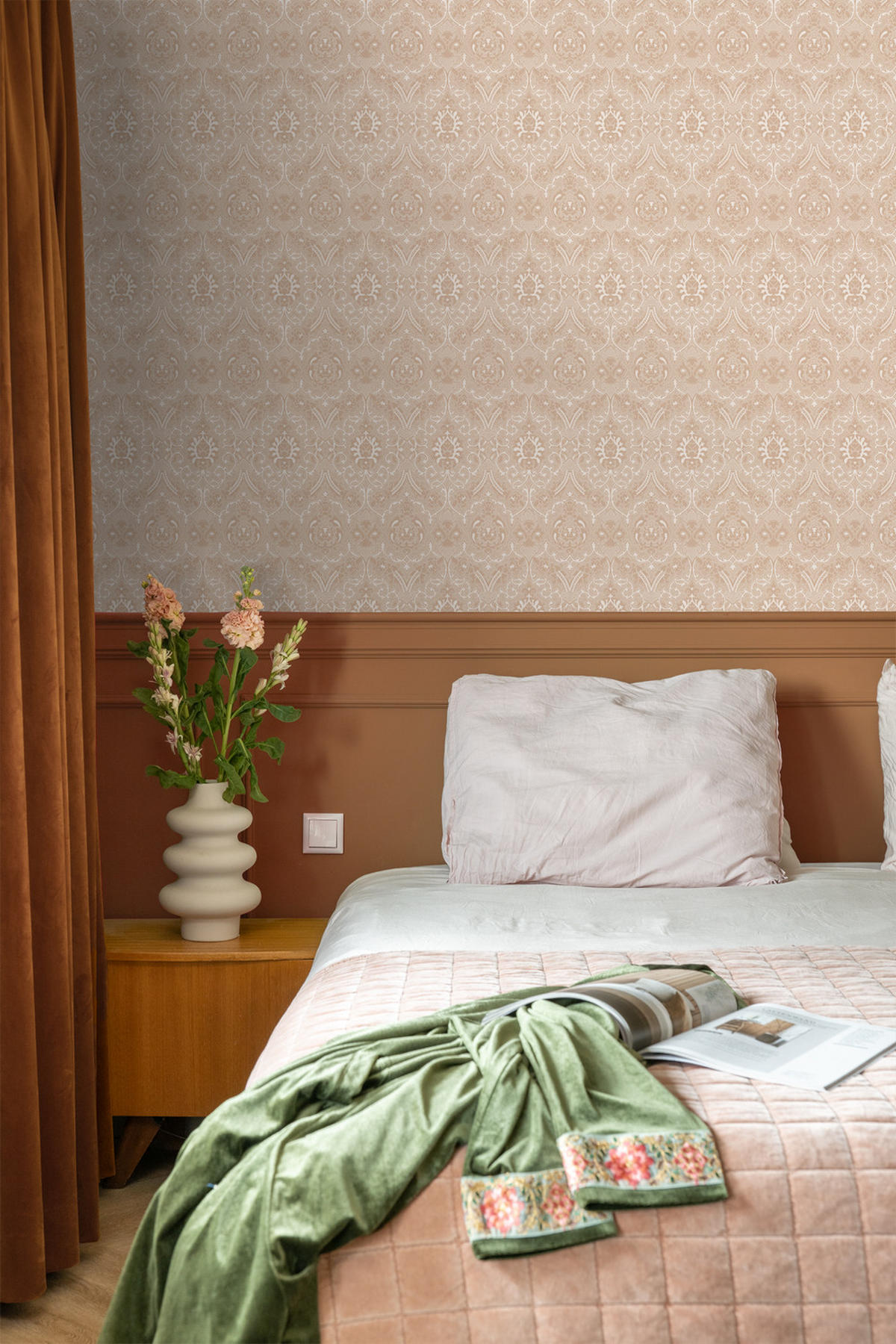 TAPETE Ornamente 50 x 900 cm - Pink, Papier (50/900cm) - ESTAhome