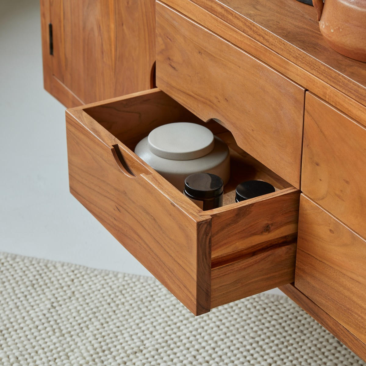 TV-SCHRANK Bonnie Dunkelbraun aus Akazie - Dunkelbraun, Holz (180/62/45cm) - Tikamoon