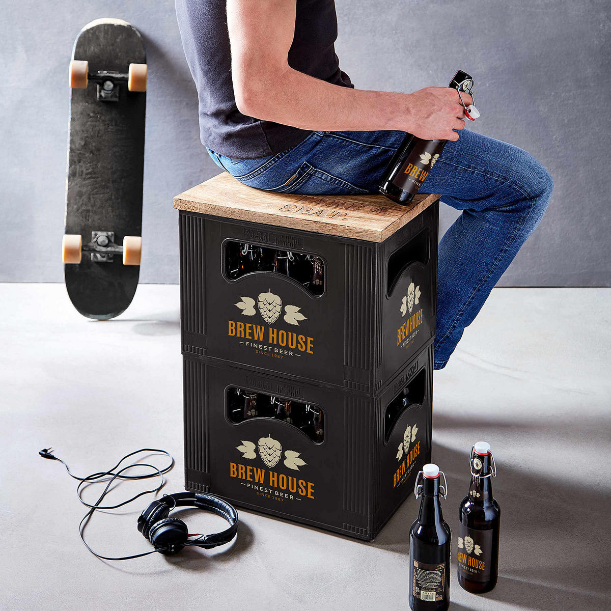 BIERKASTENAUFLAGE Take A Seat - Braun, Holz (41/2.5/30cm) - Butlers