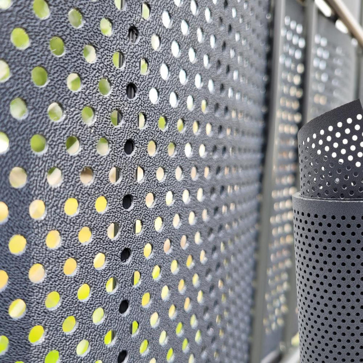 SICHTSCHUTZSTREIFEN PP Premium Gelocht 20 Prozent Streifen Weiß 2,55m - Weiß, Kunststoff (255/19cm) - ZAUN|ZU