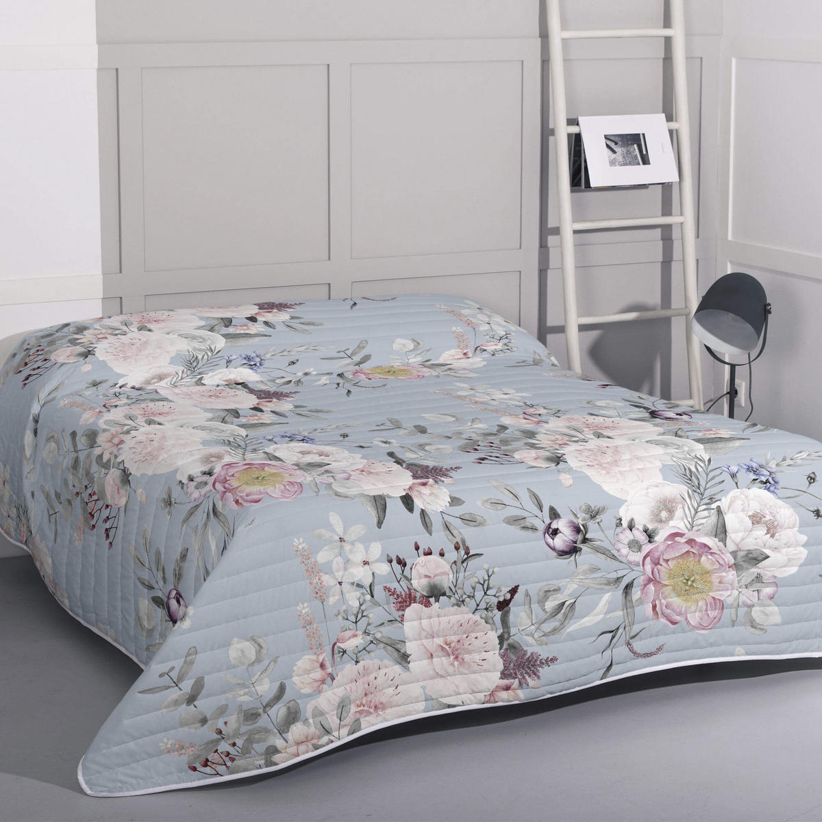TAGESDECKE soft bouquet 240x260 cm (bett 135/140/150) mehrfarbig - Multicolor, Textil (240/260cm) - Happy Friday
