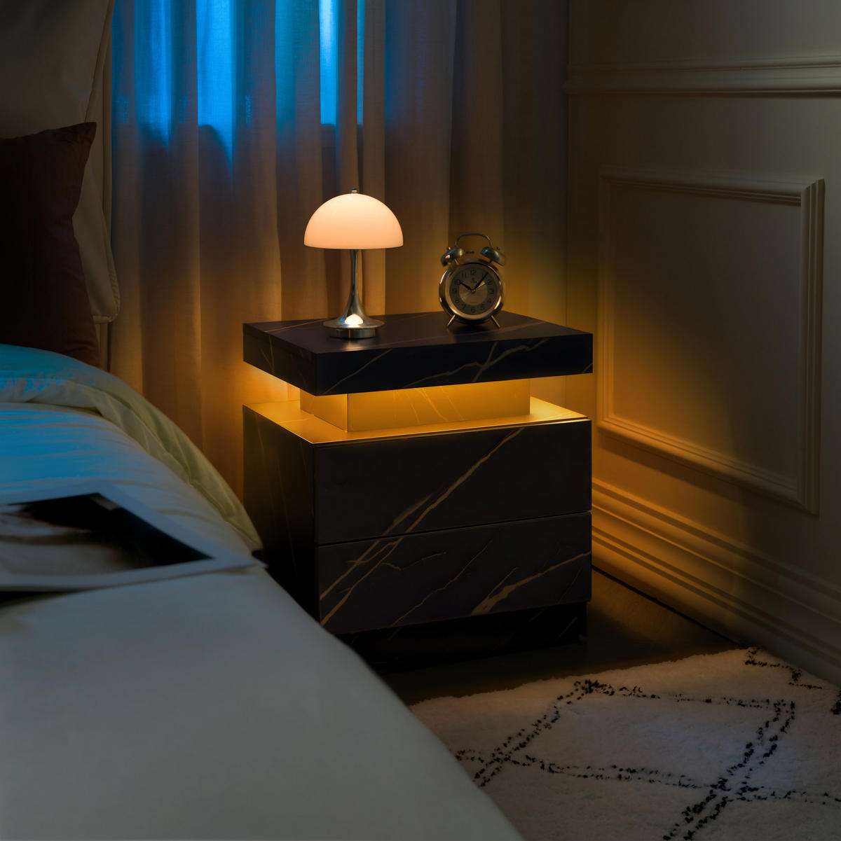 NACHTTISCH 50/53/36 cm cmschwarz/gold aus Holzwerkstoff mit LED-Beleuchtung und 2 Schubladen - Schwarz, Holzwerkstoff (53/36/50cm) - OKWISH