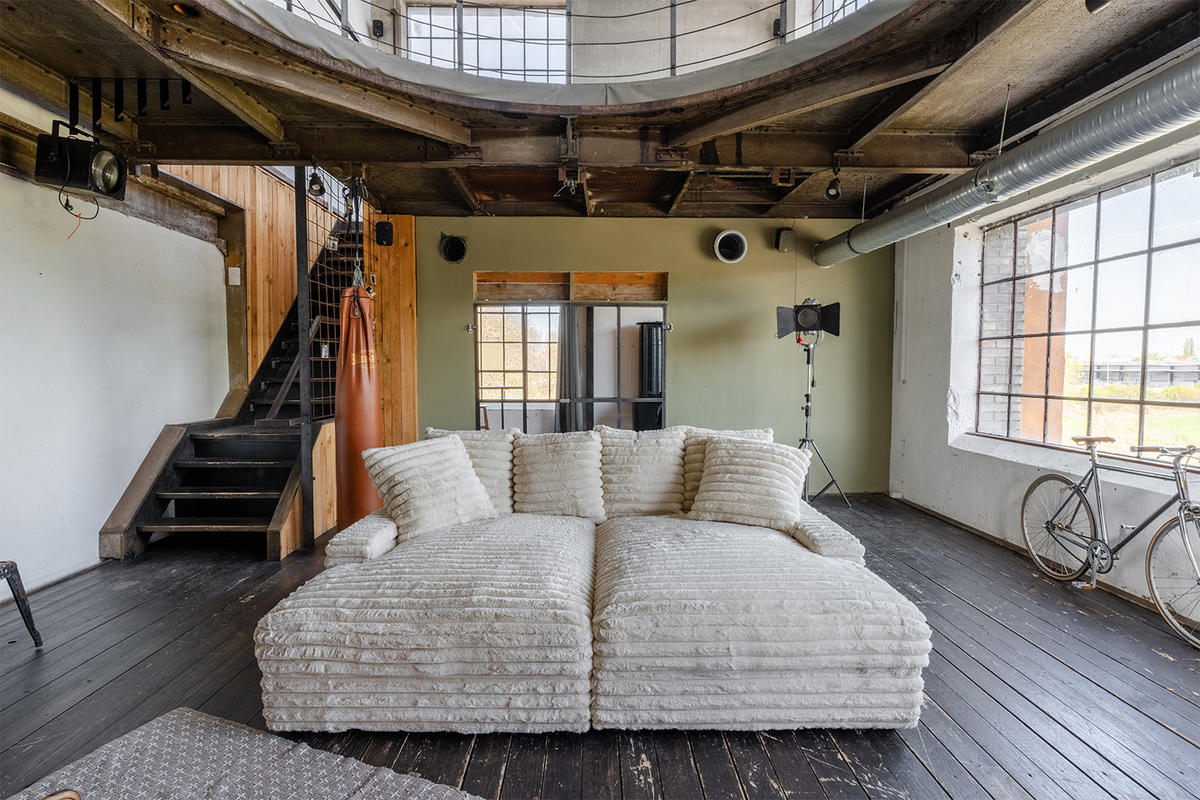 BIG SOFA CADY Cremeweiß Cord - Creme/Schwarz, Kunststoff/Textil (248/73/168cm) - KAWOLA