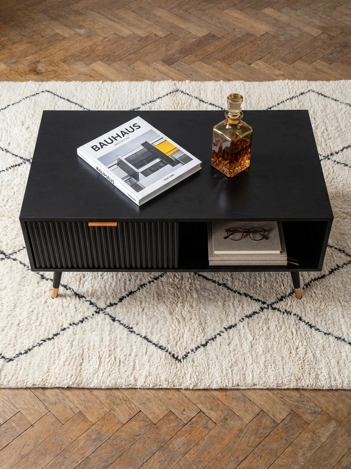 COUCHTISCH Schwarz Eiche-Dekor mit Stauraum 110x60x43 cm Metallbeine - Goldfarben/Schwarz, Holzwerkstoff/Metall (60/110/43cm) - KADIMA DESIGN