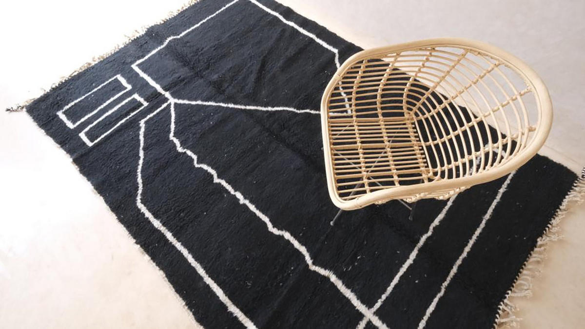 BERBERTEPPICH aus Marokko modern aus Wolle 140x 200 cm - Schwarz, Naturmaterialien (140/200cm) - AFK Living