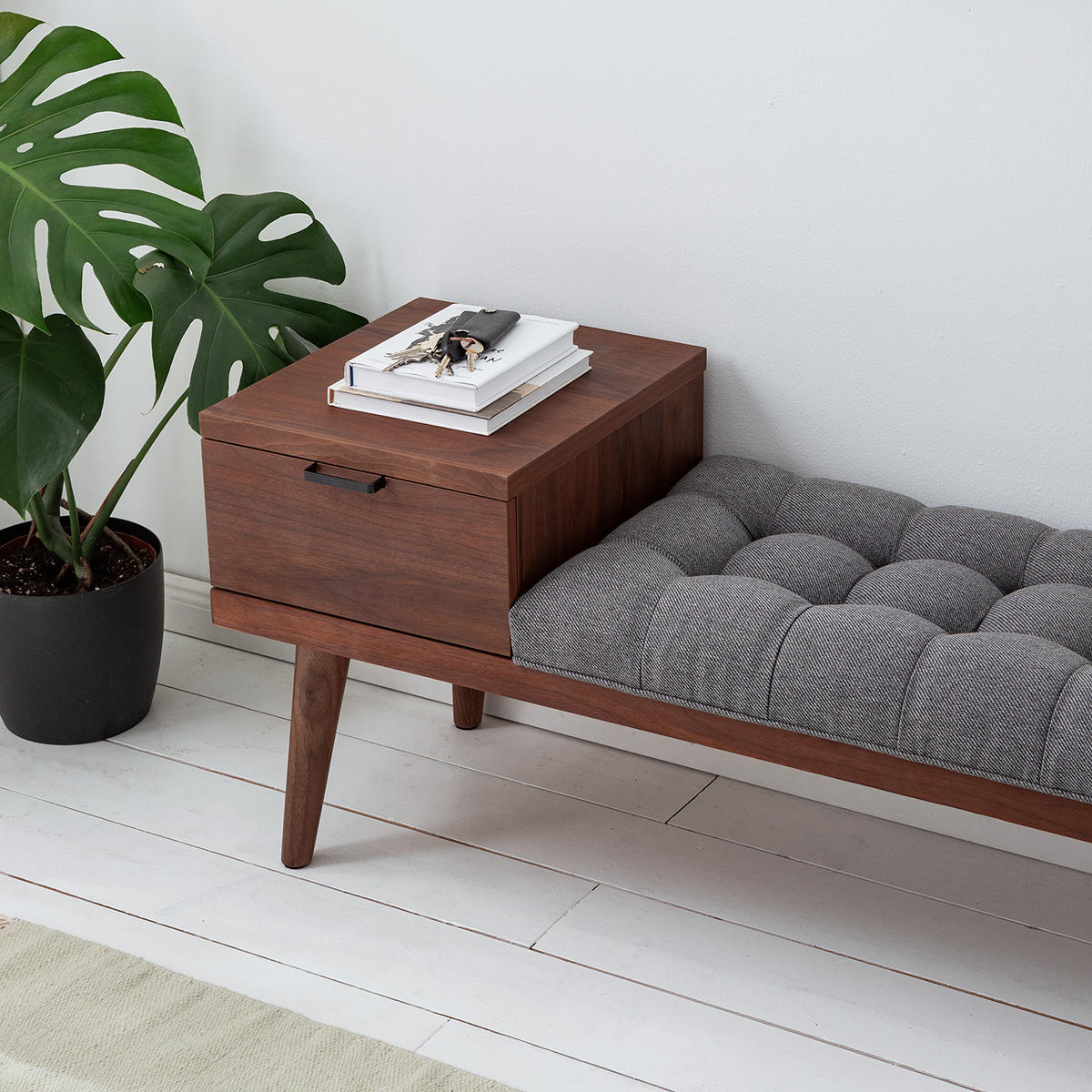 GARDEROBENBANK - Echtholzfurnier / Webstoff - Walnuss / Grau - Braun, Holz/Holzwerkstoff (116/50/40cm) - home24