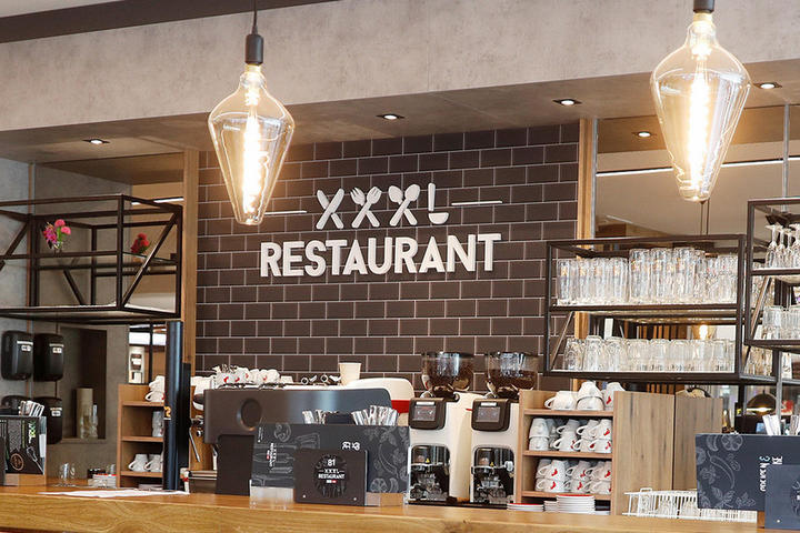 XXXL Restaurant