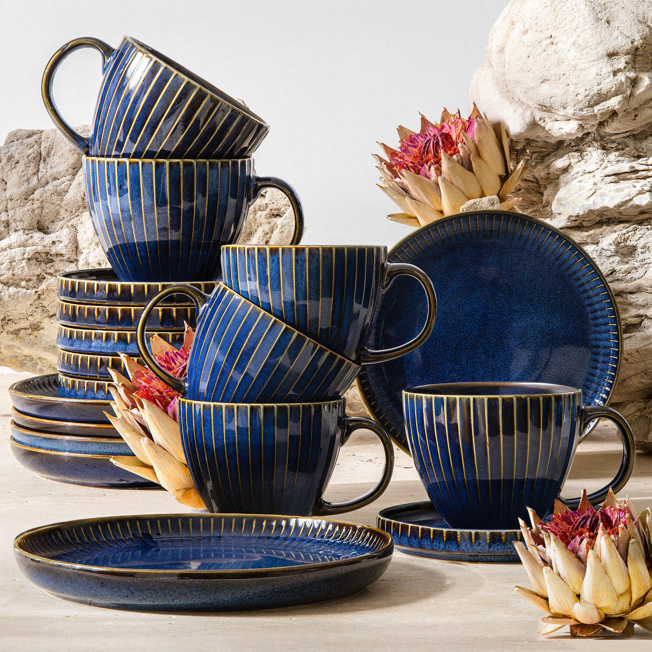 TEESERVICE AD STRIPES 6 PERSONEN, 18-tlg - Dunkelblau, Keramik (21/9/21cm) - KONSIMO®