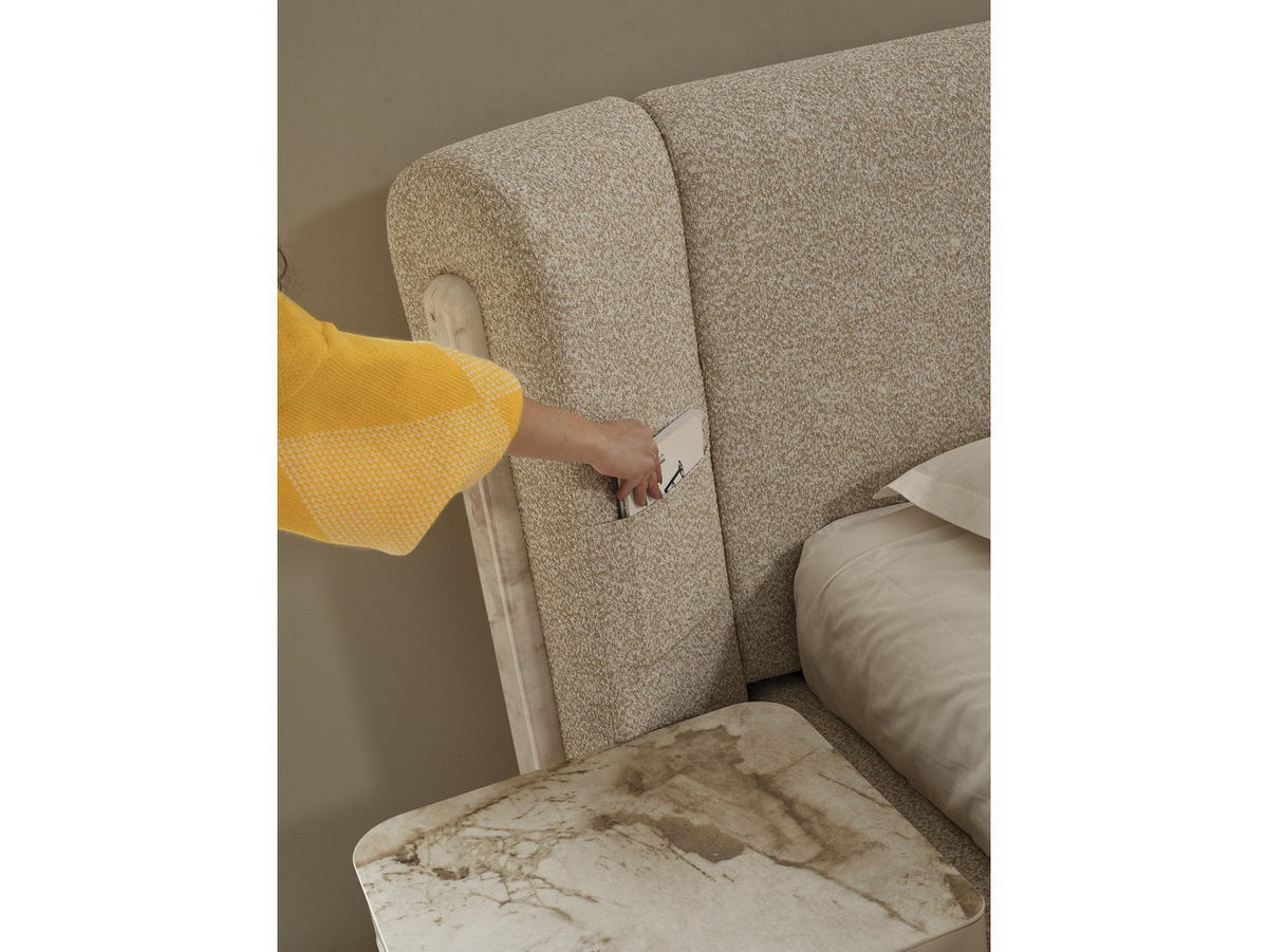BETTANLAGE SEBASTIAN Schlafzimmer-Set, 4-teilig, Beige, Bett mit Kopfteil, 2 Nachttische und Kommode - Beige, Leder/Holzwerkstoff (160/200cm) - Villa Möbel
