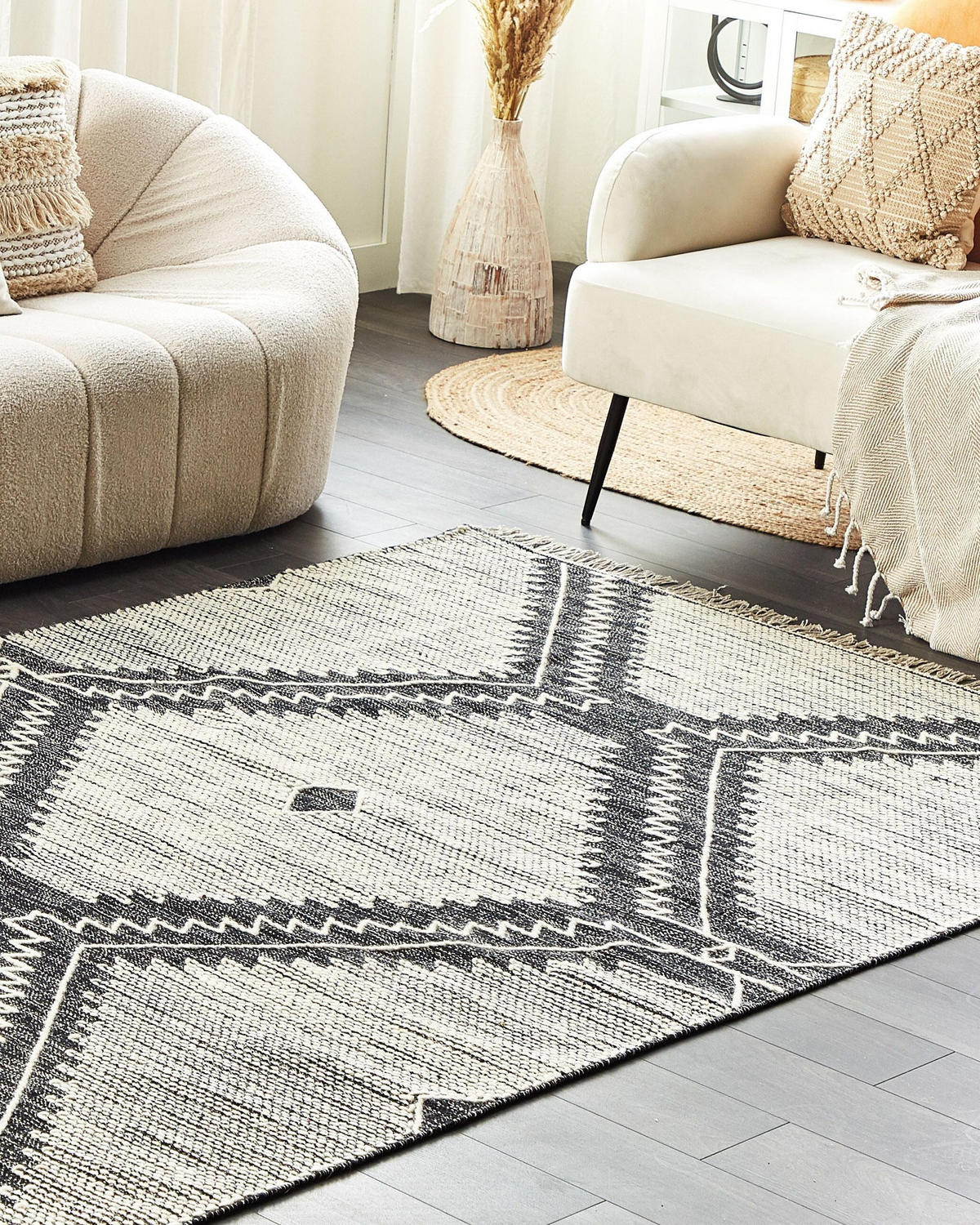 KRÁTKOVLASÝ KOBEREC Arbaa 230/160 cm - černá, textil (160/230cm) - Beliani