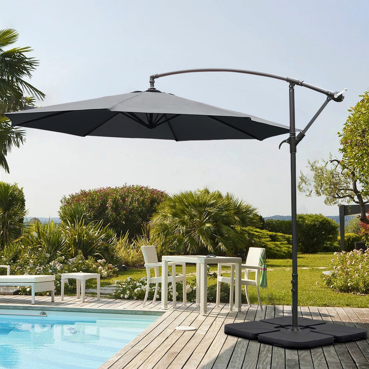 AMPELSCHIRM aus Polyester Metall in Dunkelgrau mit befüllbarer Kunststoff-Sockel und Kreuzständer drehbar 360° neigbar 60° 3 x 2.6m - Dunkelgrau, Metall (300/240cm) - Livingandhome