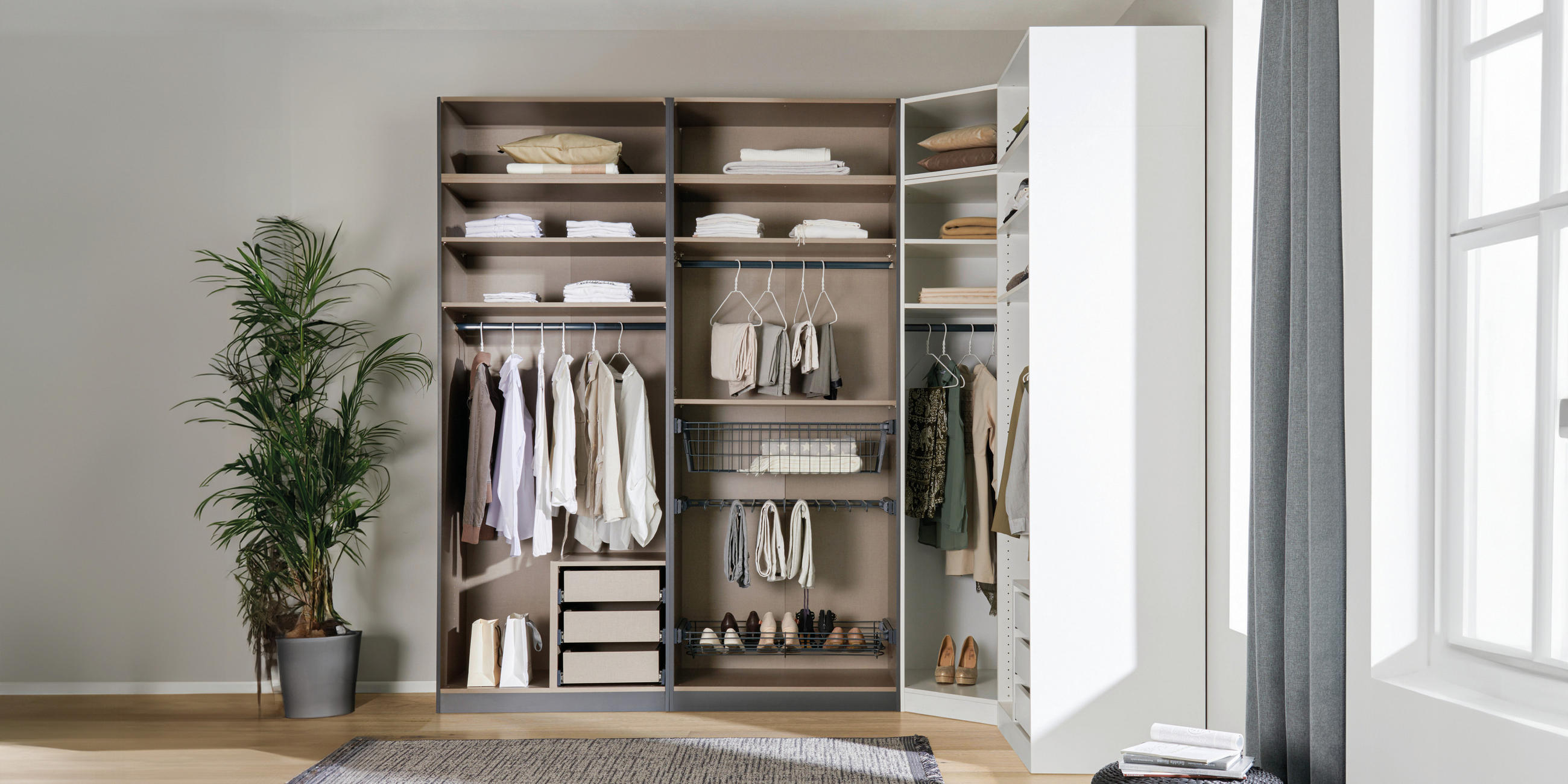 Vnitřní členění šatní skříně