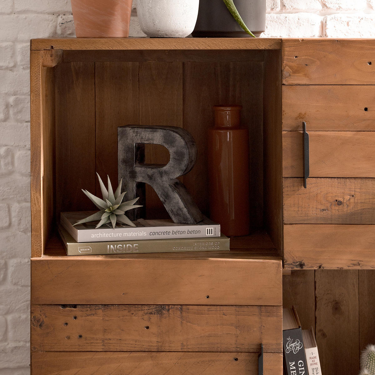 HOCHKOMMODE - Pinie massiv / Metall, Pinie Dunkel / Schwarz - Pinienfarben, Holz (90/140/35cm) - home24