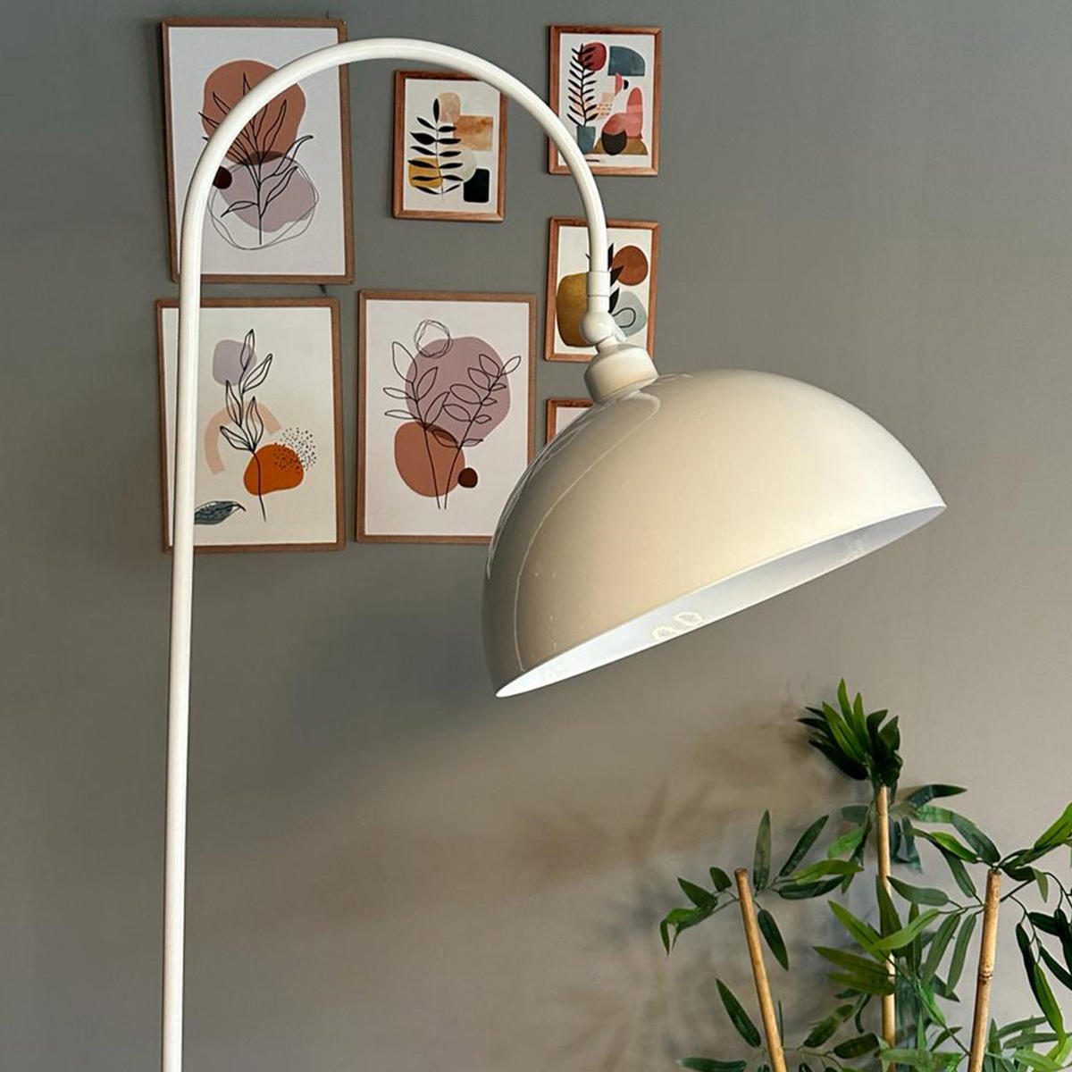 STEHLAMPE Gorkiede E27 mit Dimmer - Weiß, Metall (37/37/170cm) - Bamyum