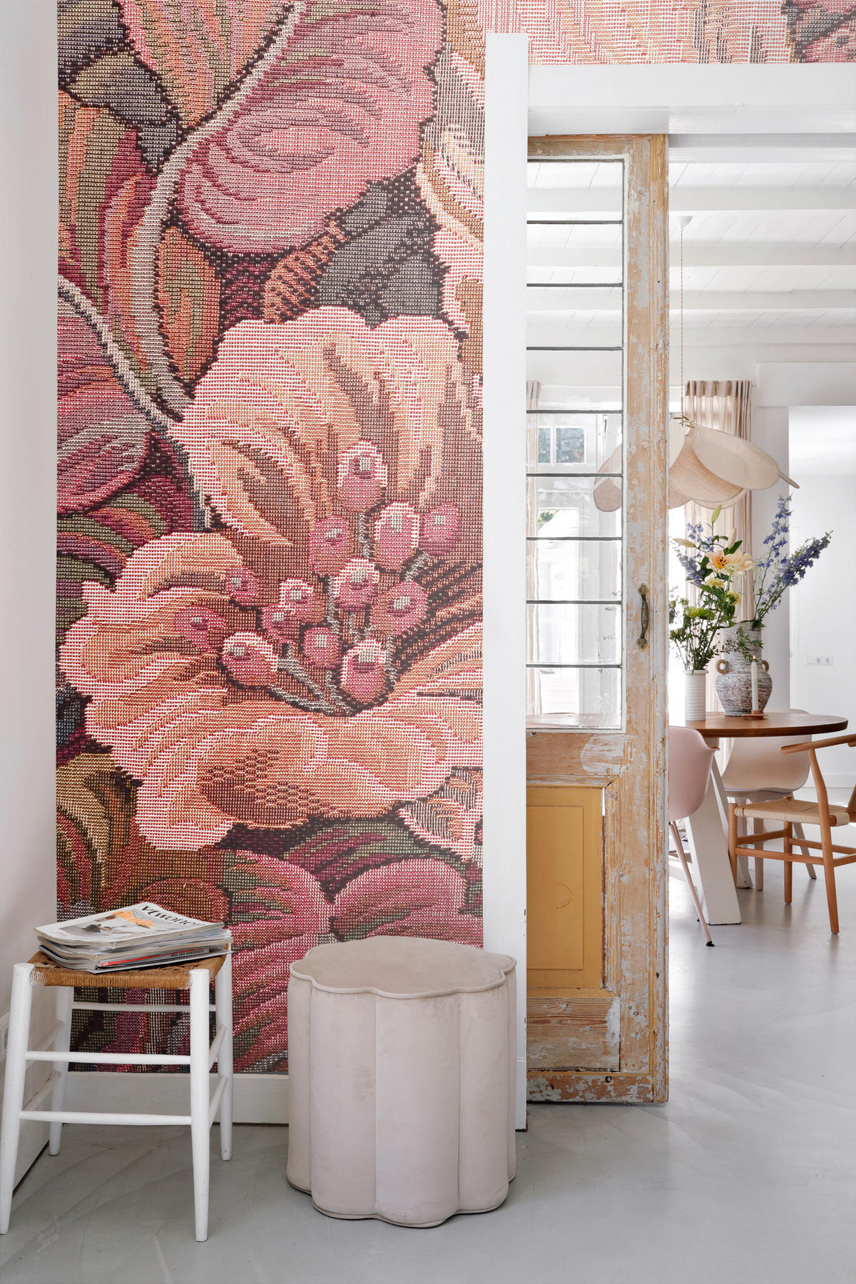FOTOTAPETE gesticktes Blumenmuster 186 x 279 cm - Pink, Papier (186/279cm) - ESTAhome